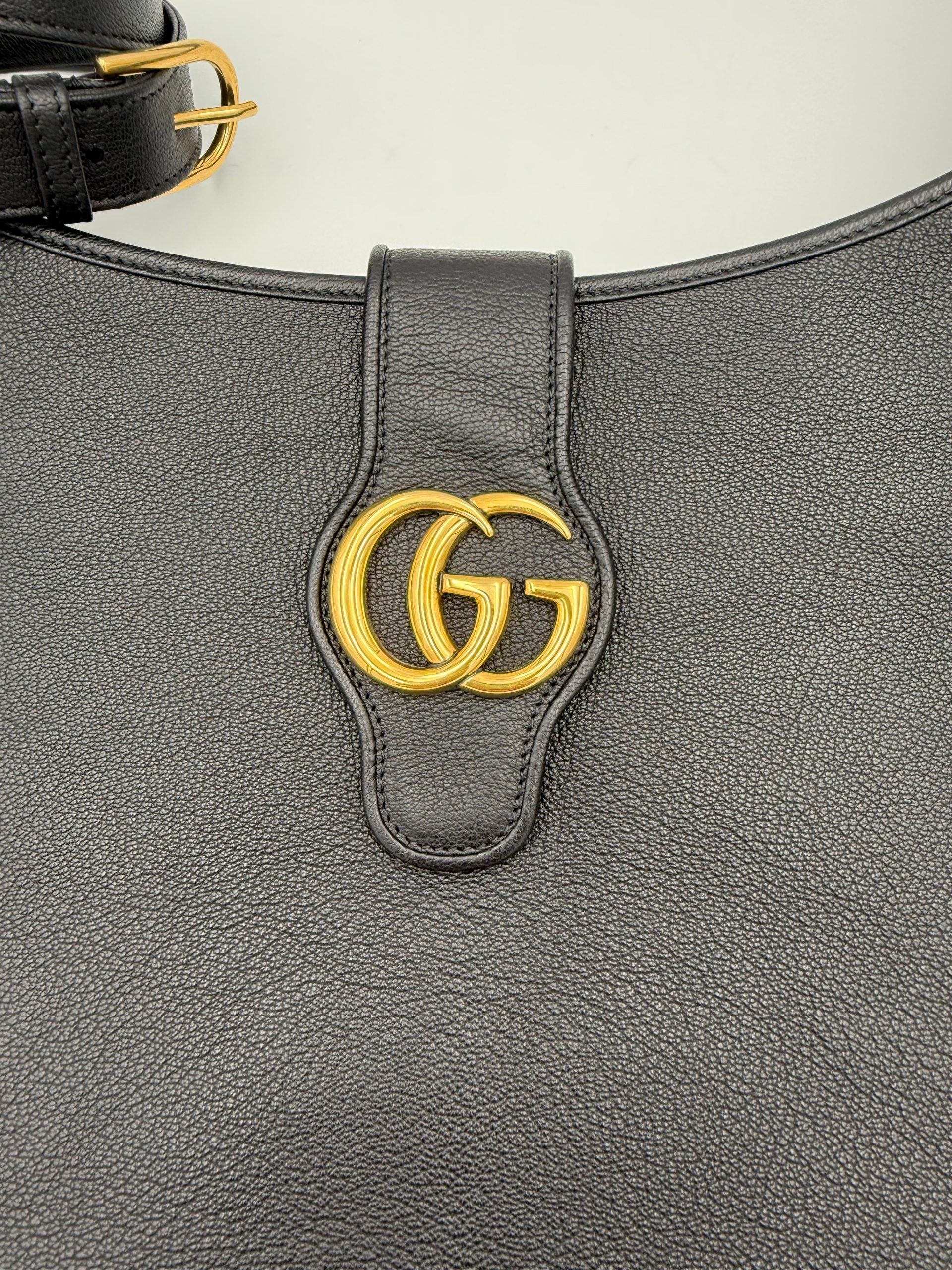 Gucci GUCCI APHRODITE Black Shoulder or Crossbody Bag