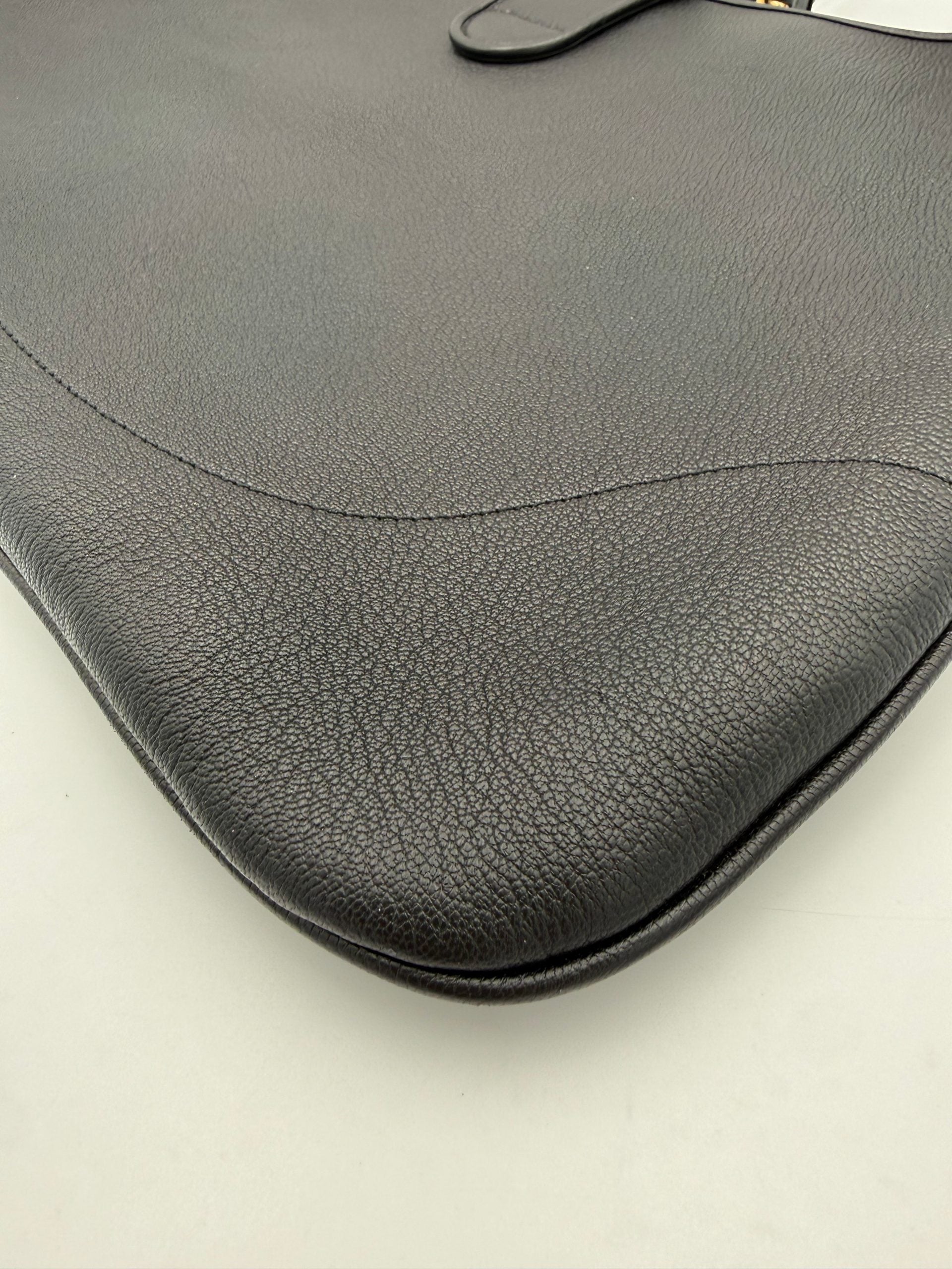 Gucci GUCCI APHRODITE Black Shoulder or Crossbody Bag