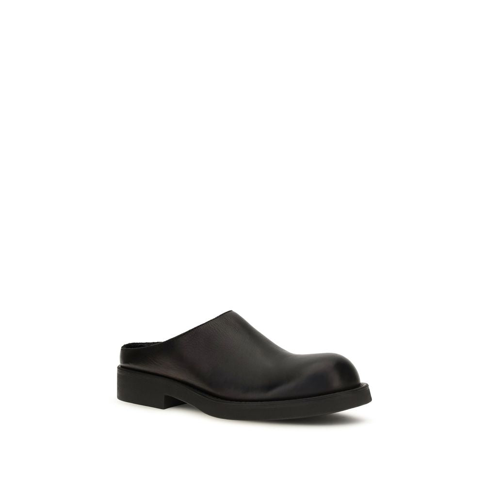 MM6 Black Calf Leather Bos Taurus Mules