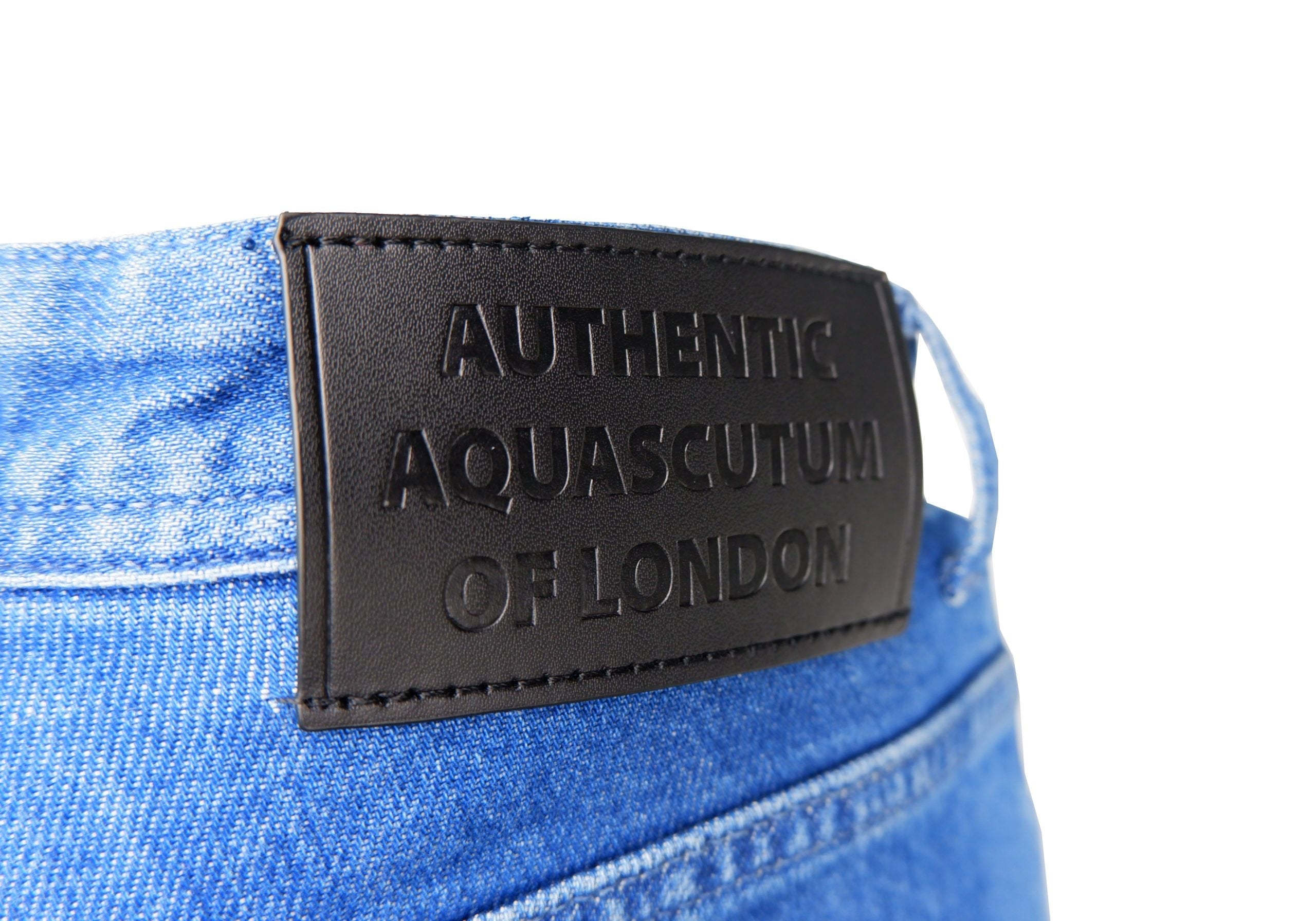Aquascutum Light Blue Cotton Men Jeans LUNESCAPE