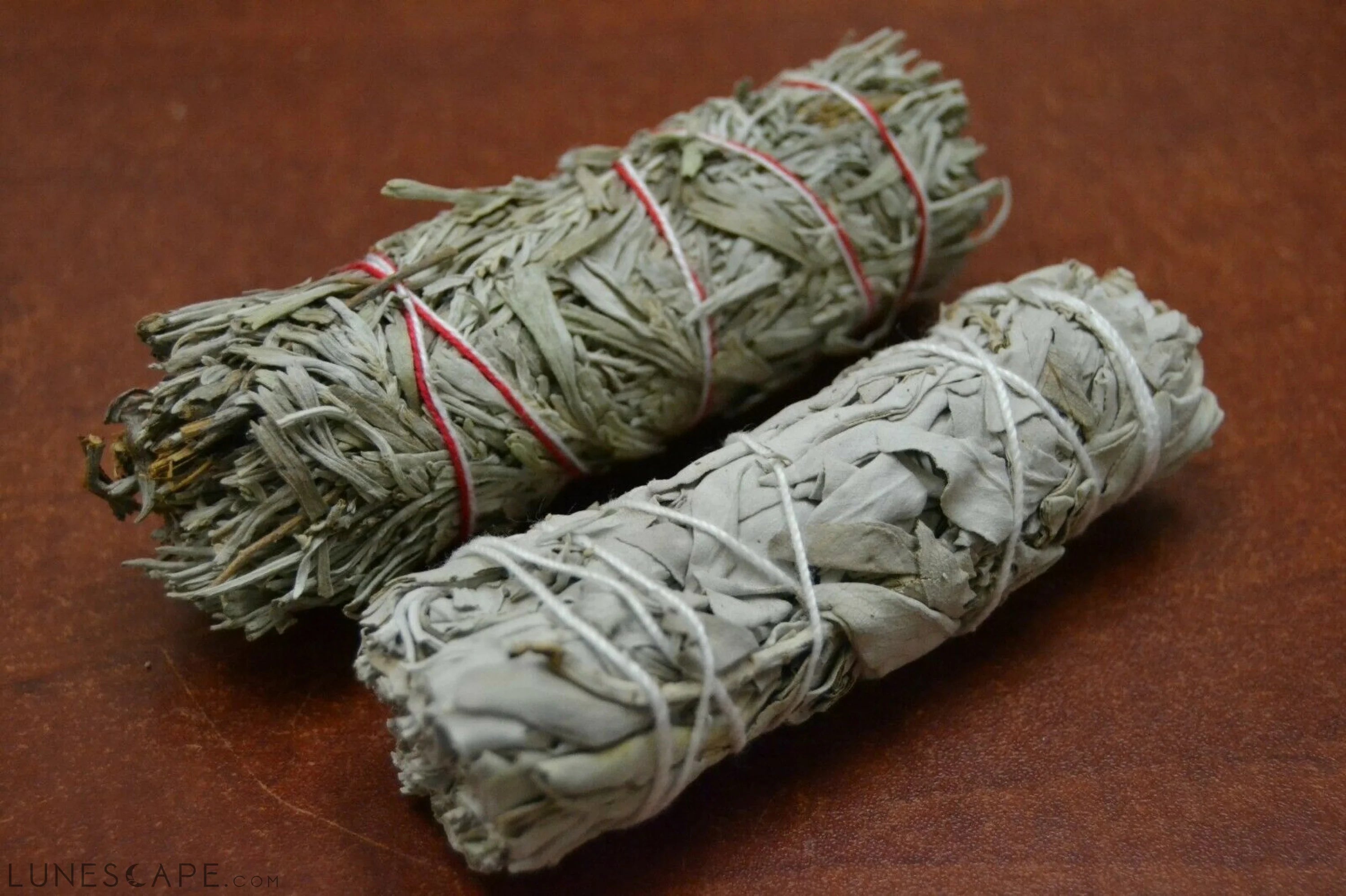 2 Pcs White & Desert Sage Bundle Smudge Incense 4 1/2" LUNESCAPE