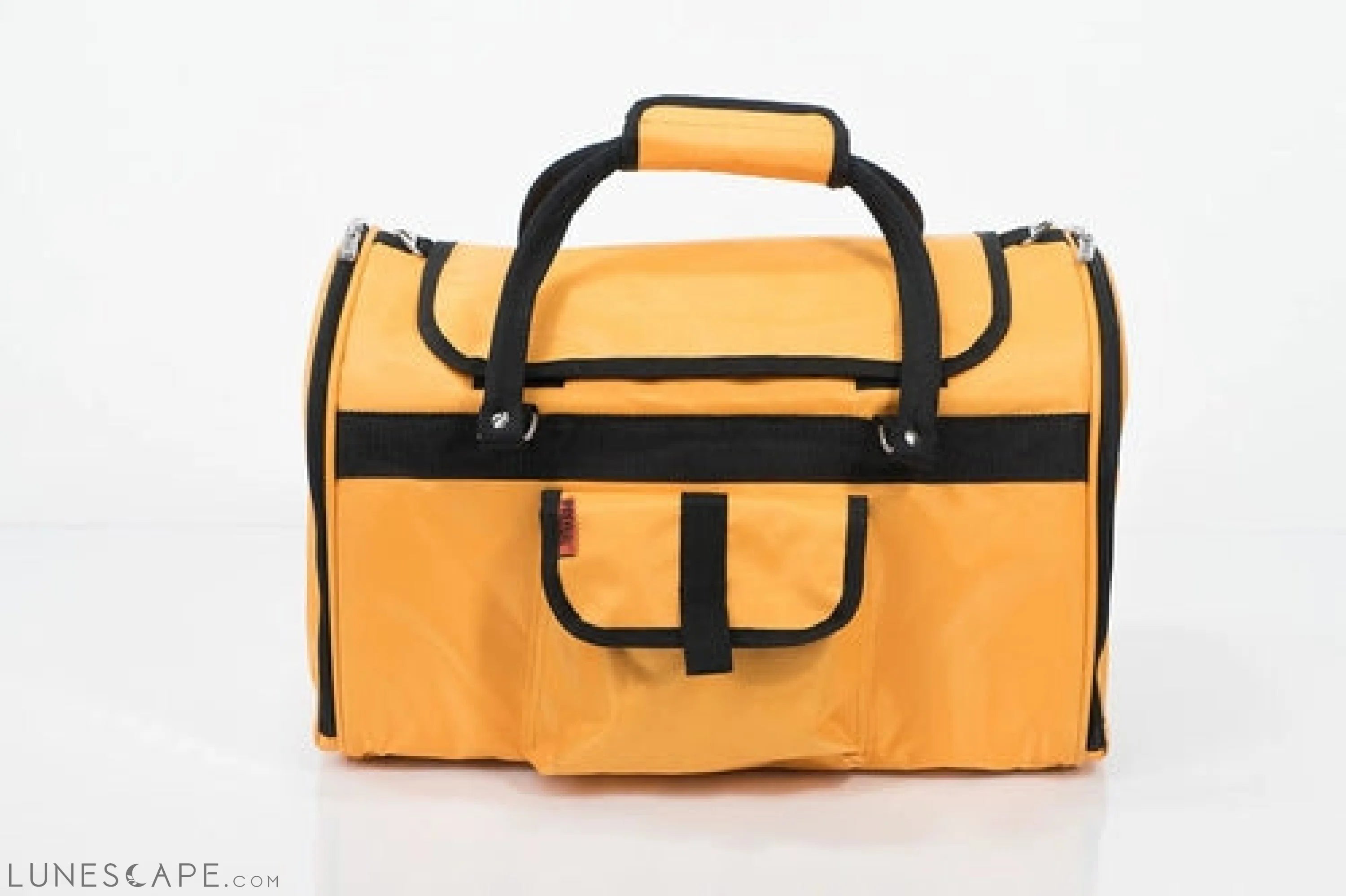 312 Hideaway™ Duffel - Pet Carrier LUNESCAPE