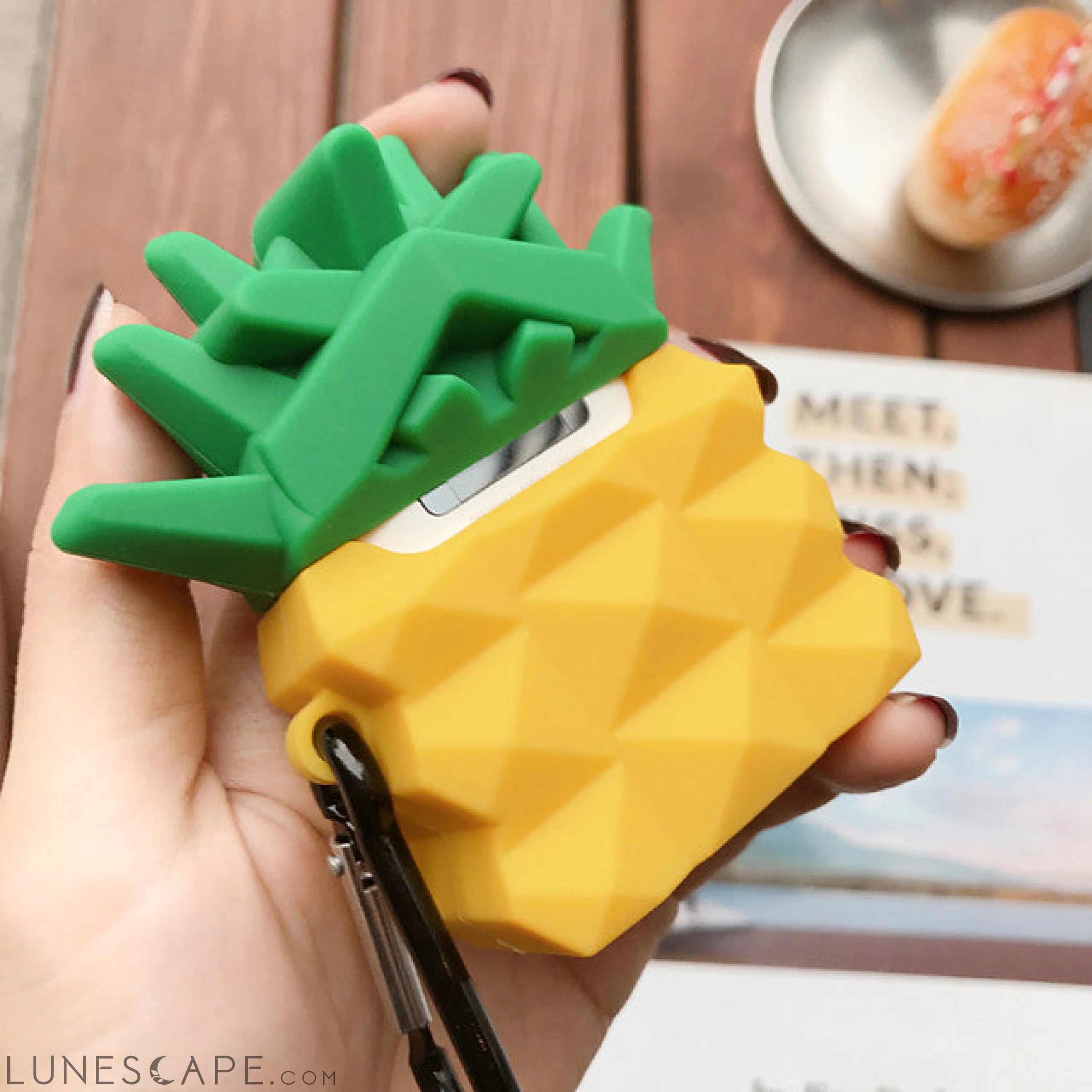 3D Pineapple AirPods Headphone Case LUNESCAPE
