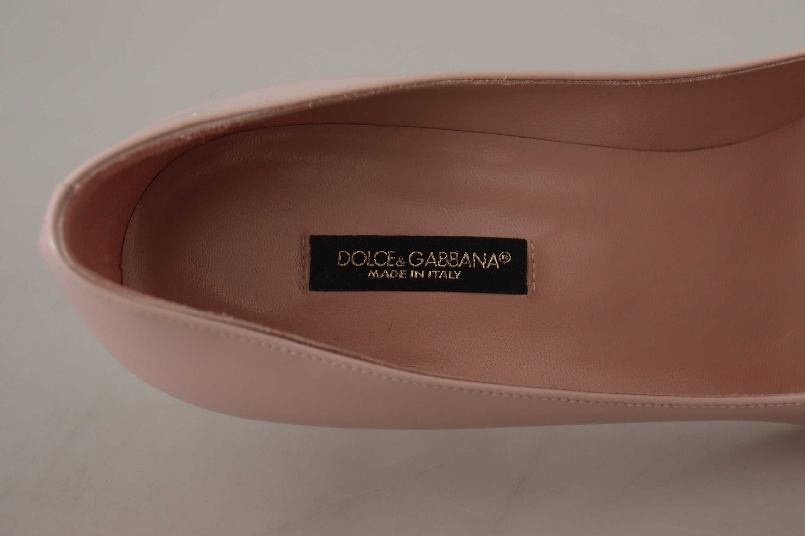 Dolce & Gabbana Elegant Patent Leather Heels in Pink LUNESCAPE