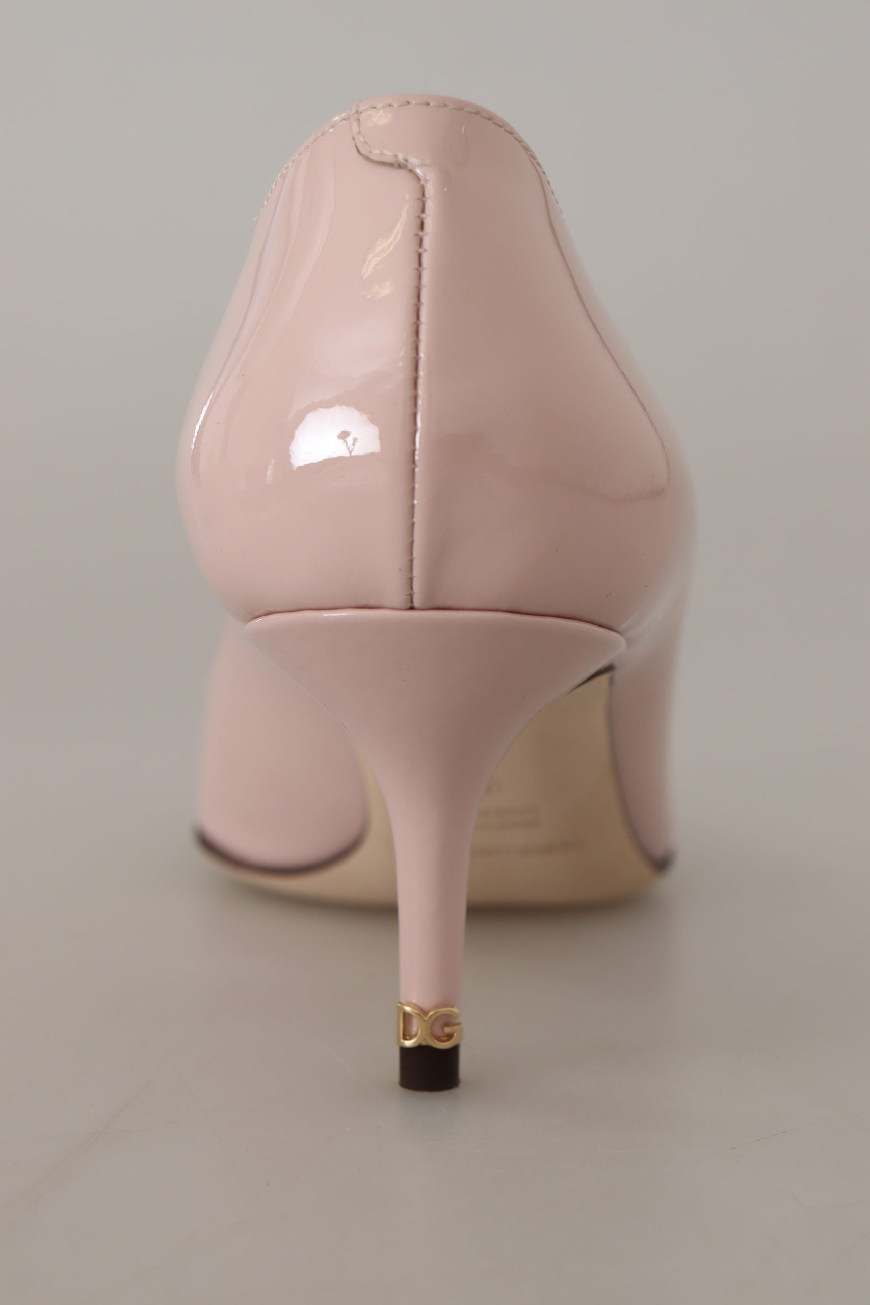 Dolce & Gabbana Elegant Patent Leather Heels in Pink LUNESCAPE