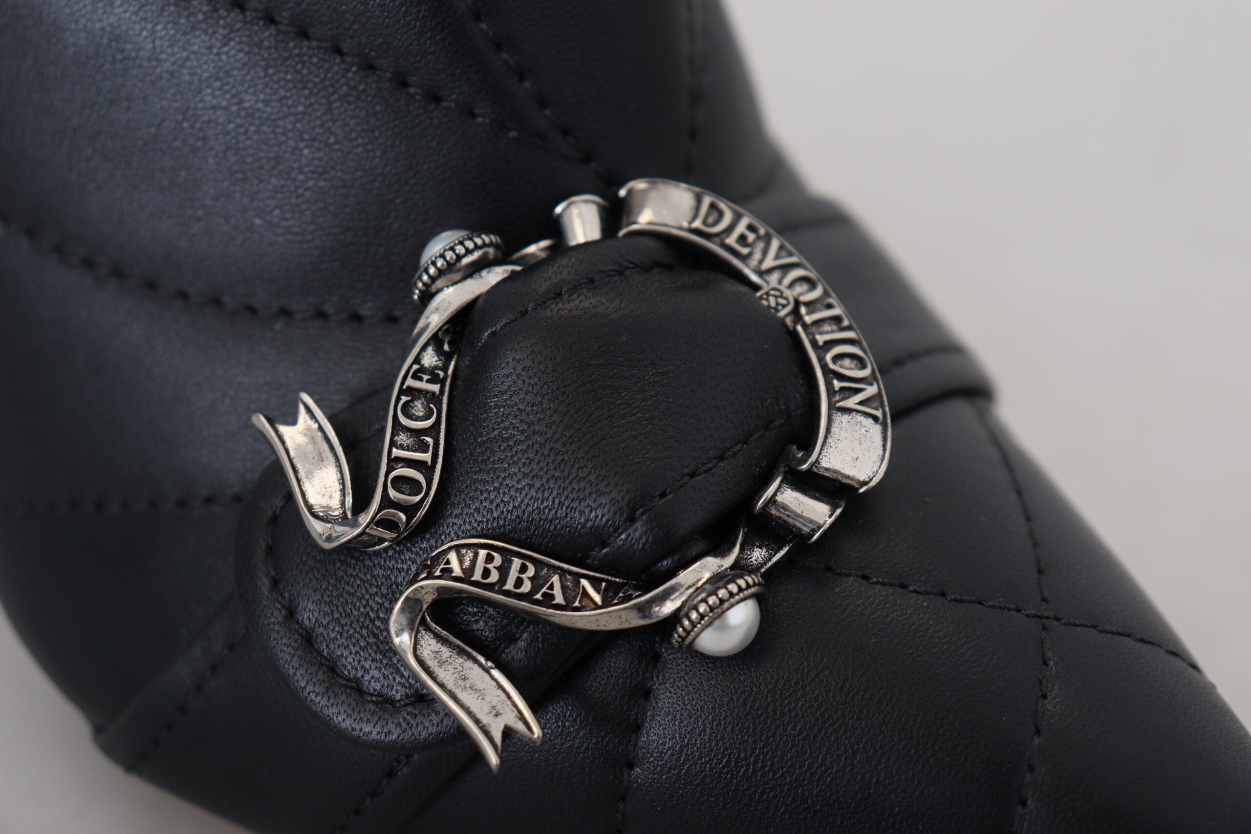 Dolce & Gabbana Elegant Black Quilted Leather Booties LUNESCAPE