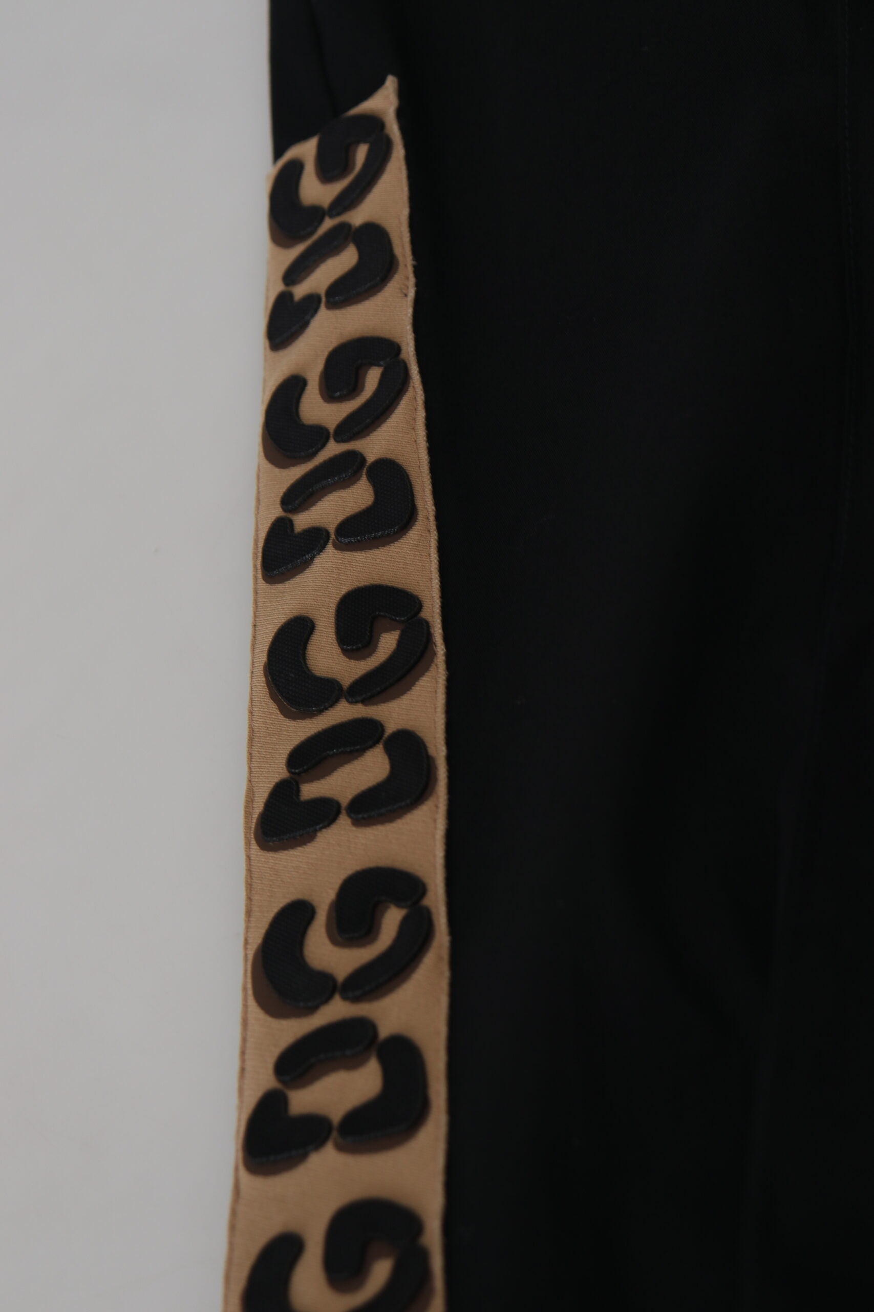 Dolce & Gabbana Black Elastic Waist DG Logo Cropped Pants