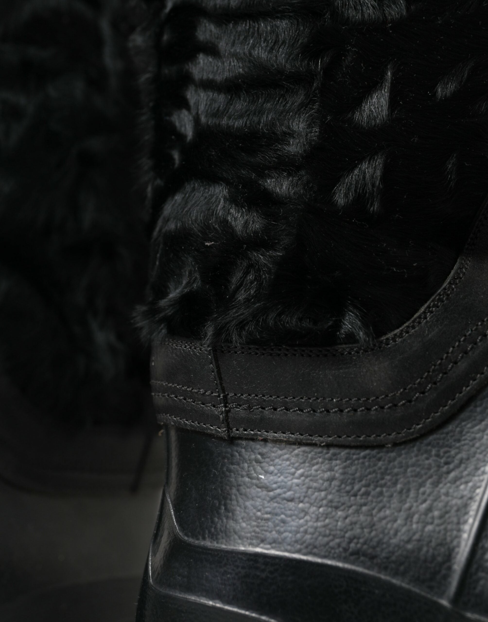 Dolce & Gabbana Sleek Black Shearling Mid Calf Boots LUNESCAPE
