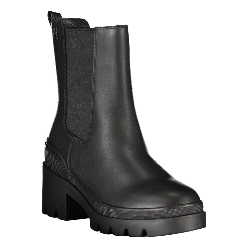 Tommy Hilfiger Chic Side Elastic Ankle Boots with Logo Detail LUNESCAPE