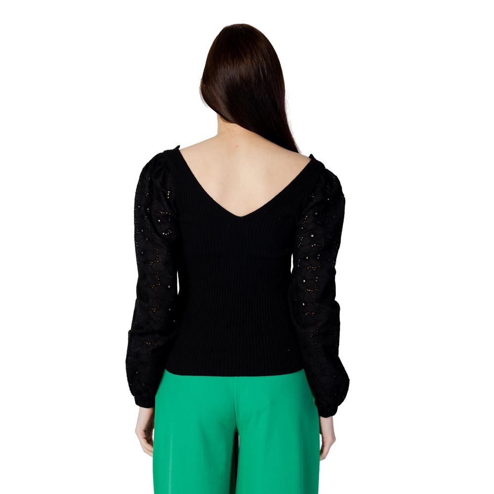 Only Black Cotton Sportswear LUNESCAPE