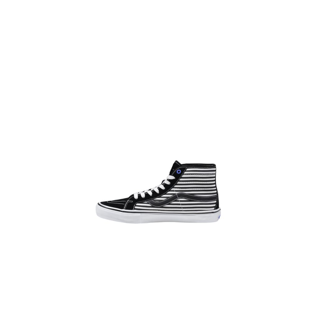 Vans Black And White Leather Sneaker LUNESCAPE