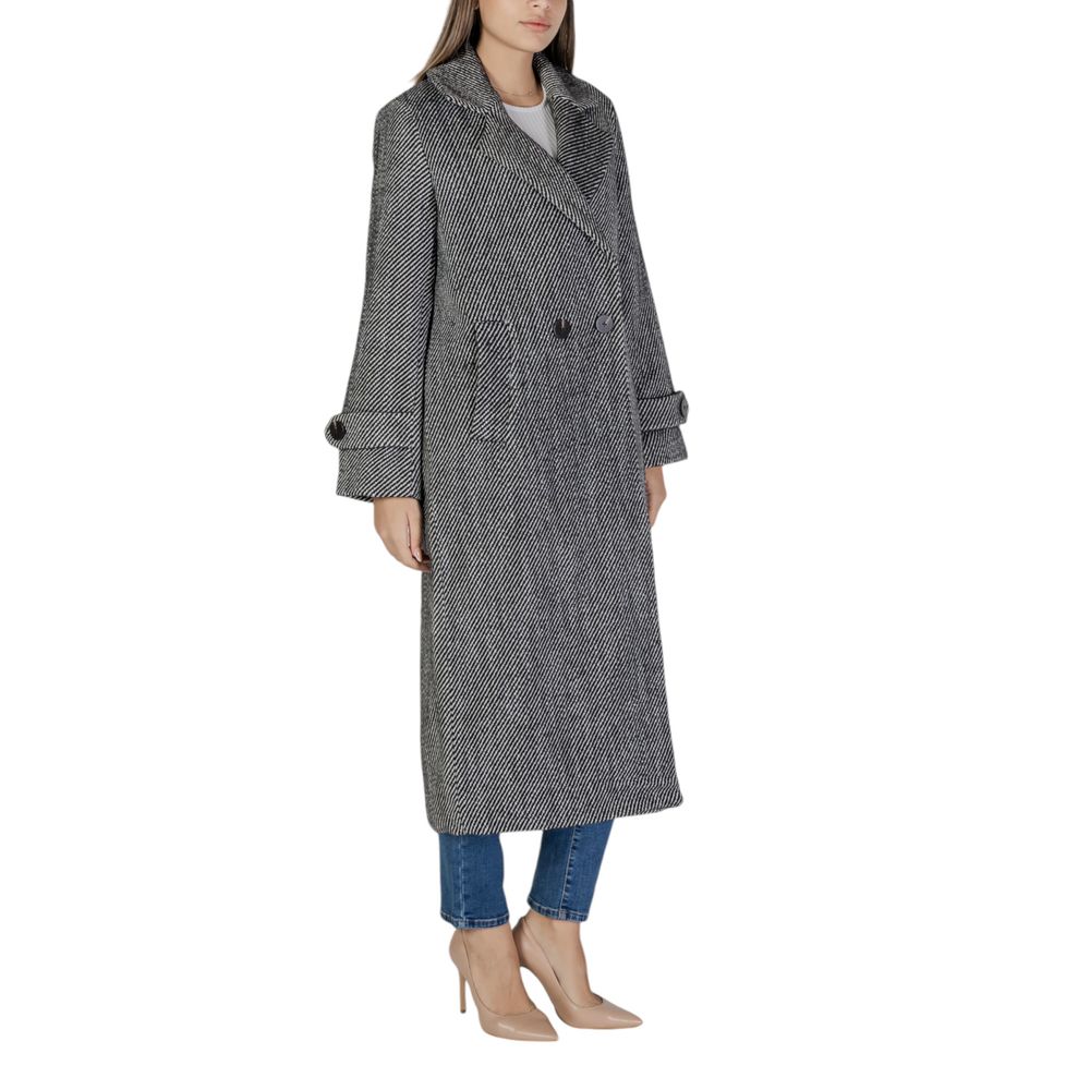 Vila Clothes Black Polyester Coat LUNESCAPE