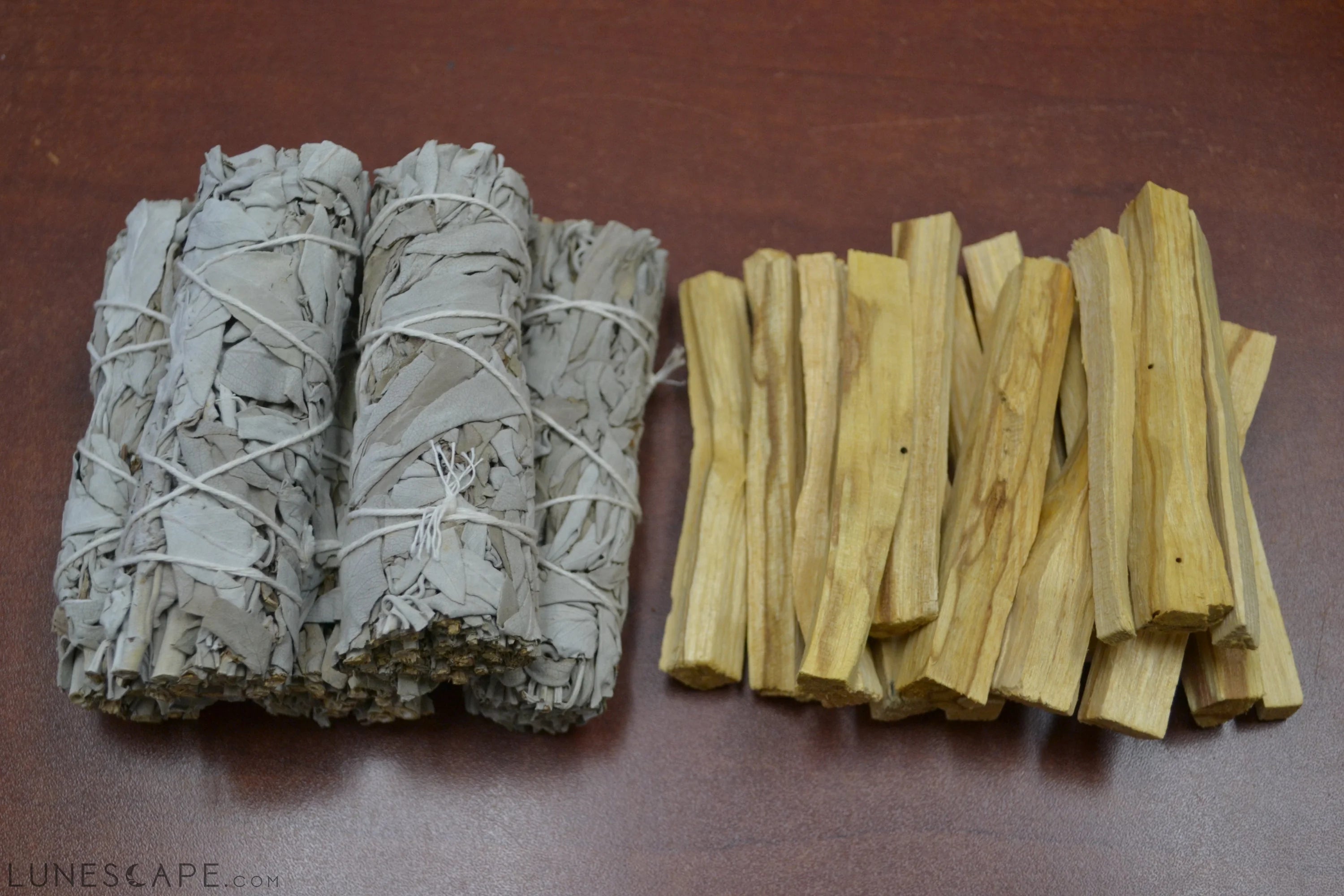 5 Pcs White Sage Bundles + 15 Palo Santo Sticks - Refills LUNESCAPE