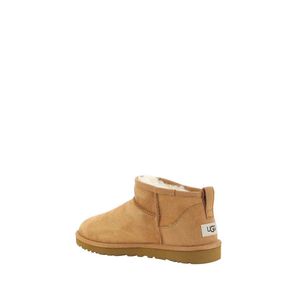 UGG Ultra Mini Ankle Boots LUNESCAPE