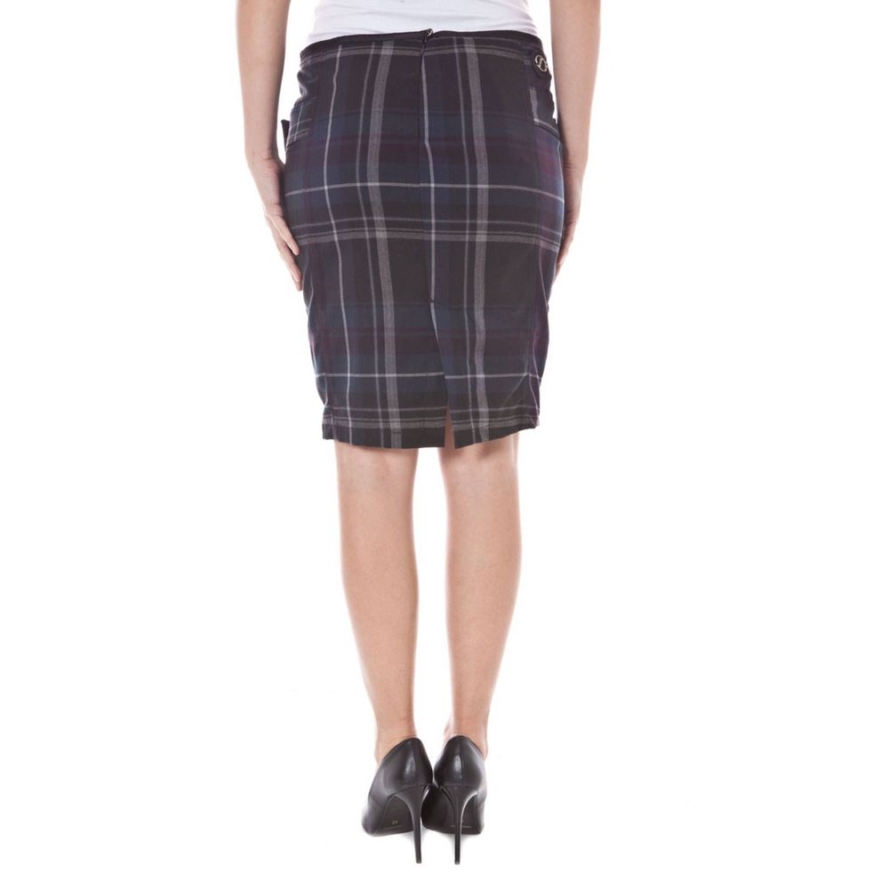 Datch Blue Skirt LUNESCAPE