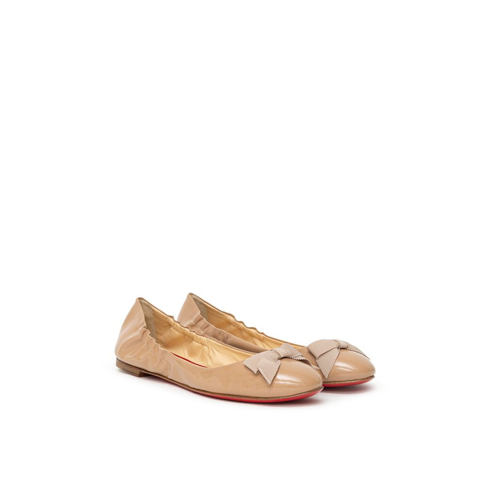 Christian Louboutin Beige Patent Leather Ballet Flat LUNESCAPE