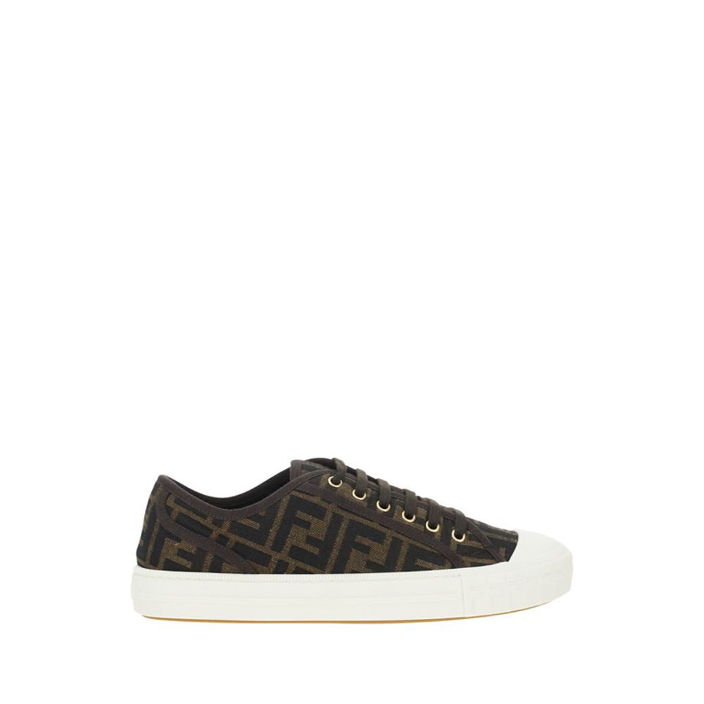 Fendi Monochrome Sneakers LUNESCAPE