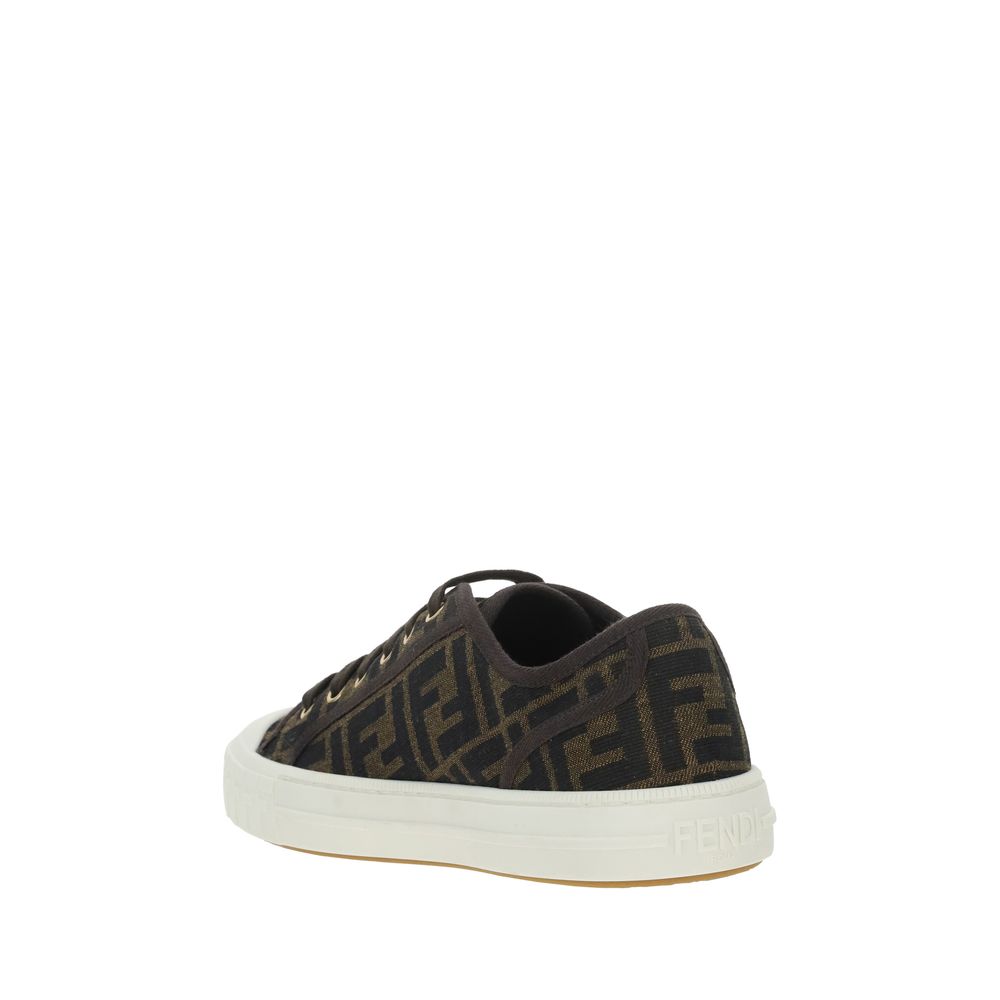 Fendi Monochrome Sneakers LUNESCAPE
