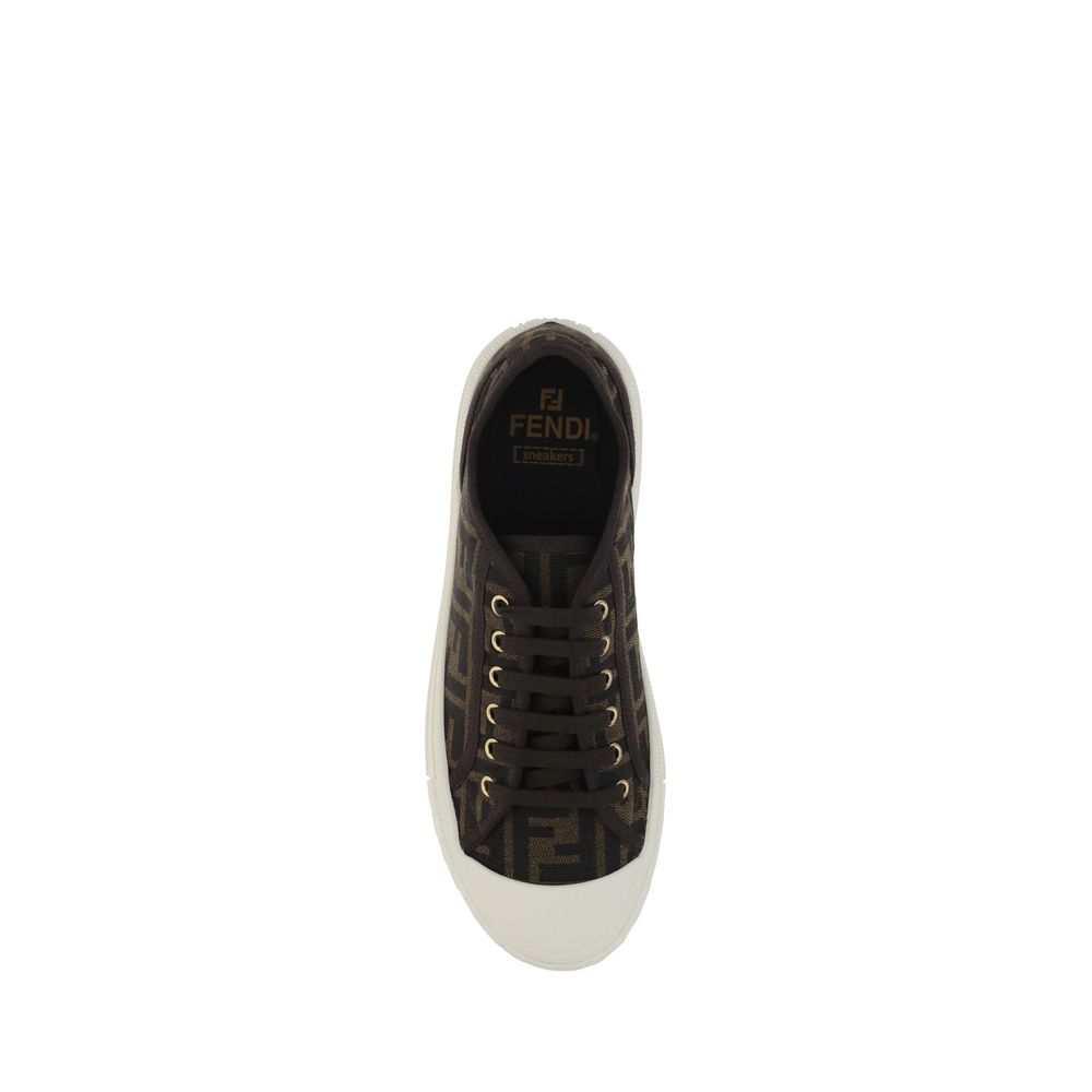 Fendi Monochrome Sneakers LUNESCAPE