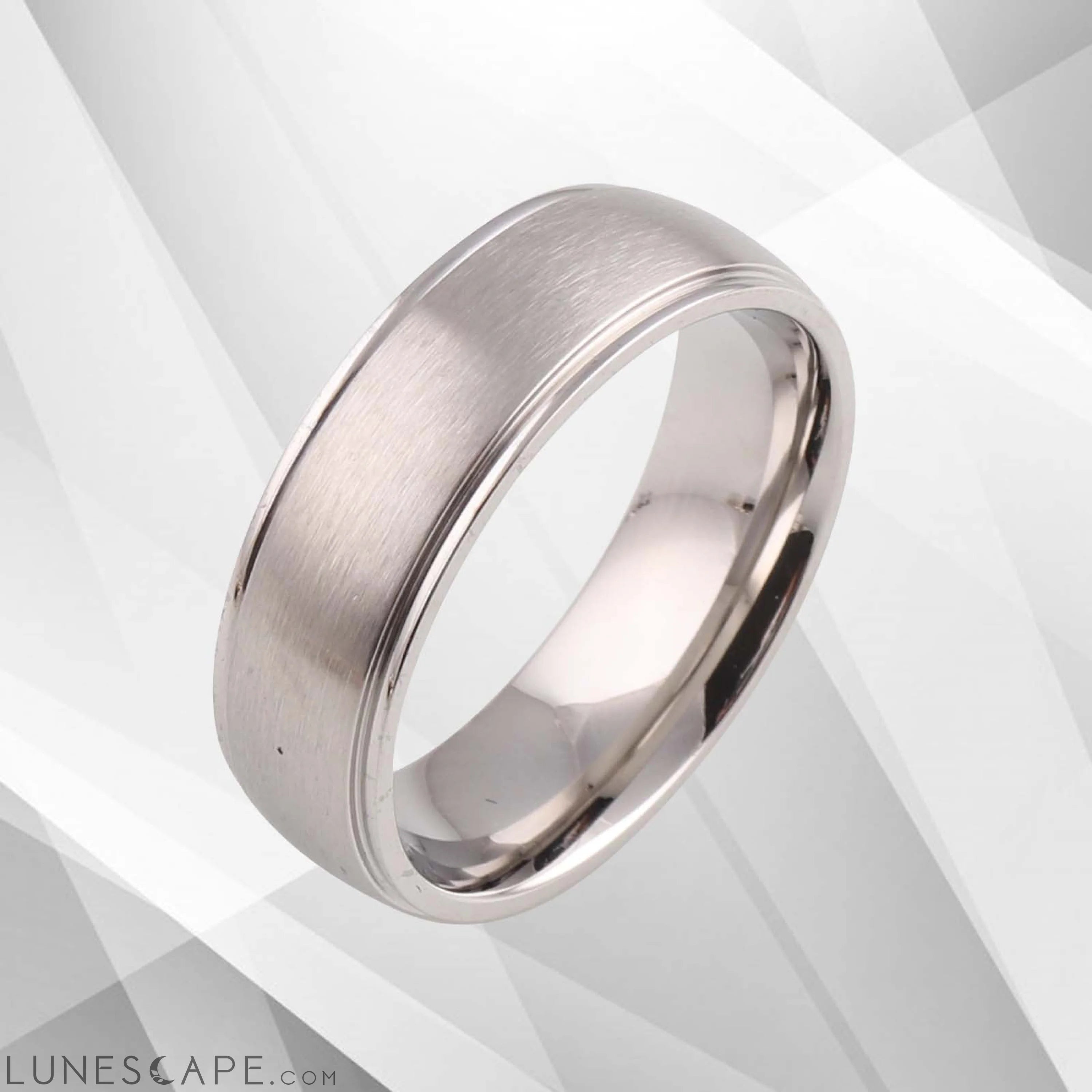 7mm Men’s Wedding Engagement Anniversary Titanium Band Ring 18Ct White LUNESCAPE