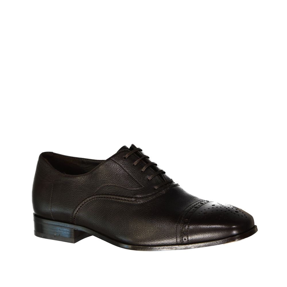 Salvatore Ferragamo Lane Black Pebbled Leather Lace-Up Derby LUNESCAPE