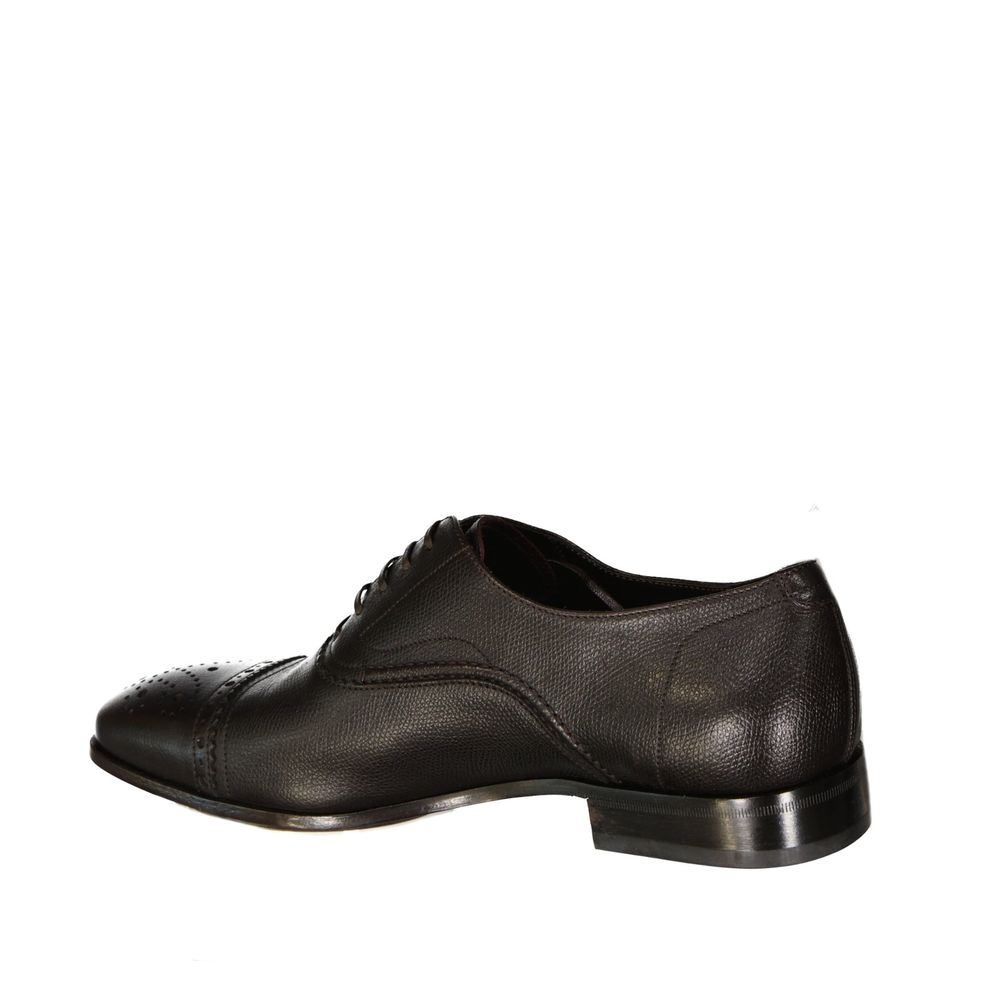 Salvatore Ferragamo Lane Black Pebbled Leather Lace-Up Derby LUNESCAPE