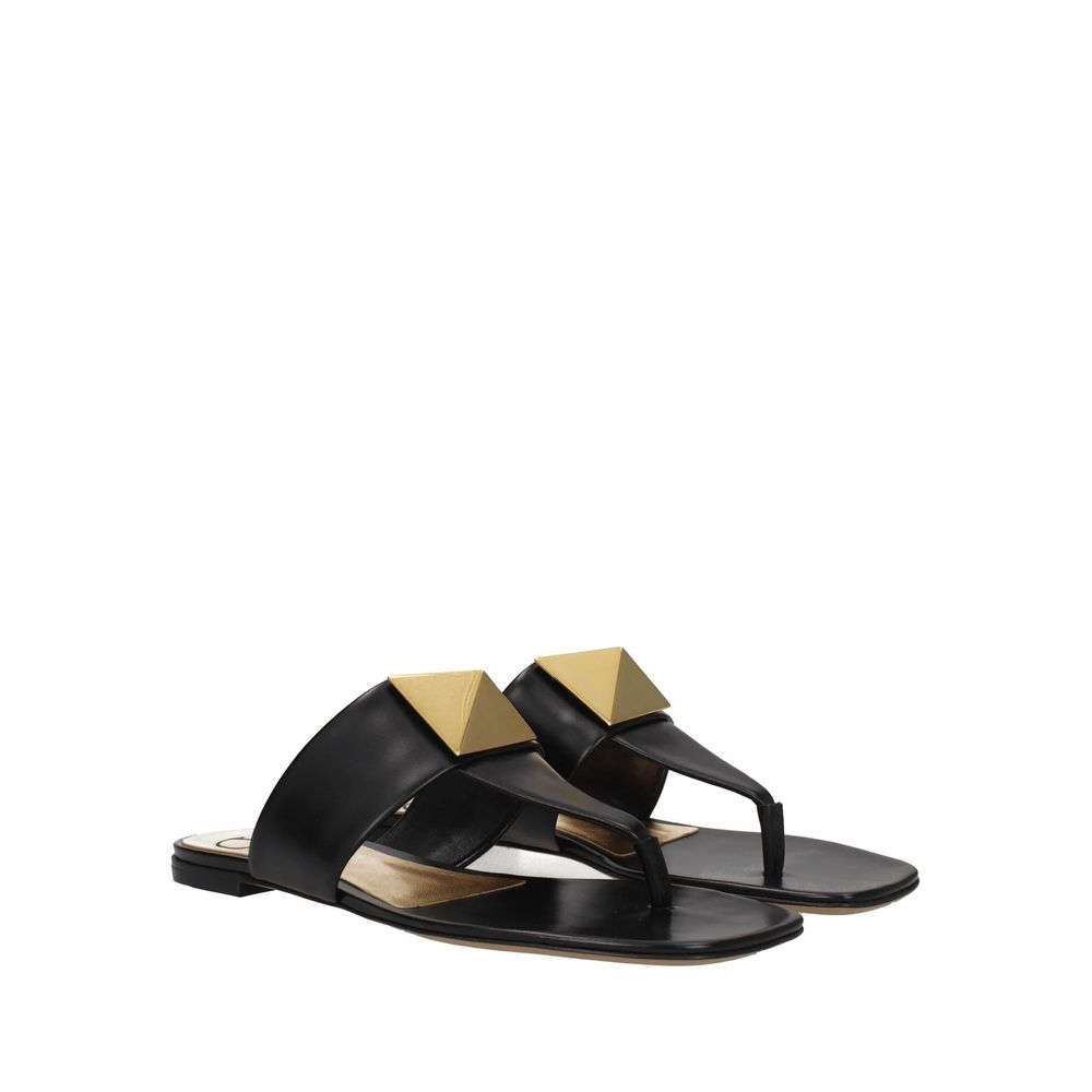 Valentino Garavani One Stud Leather Thong Sandals LUNESCAPE