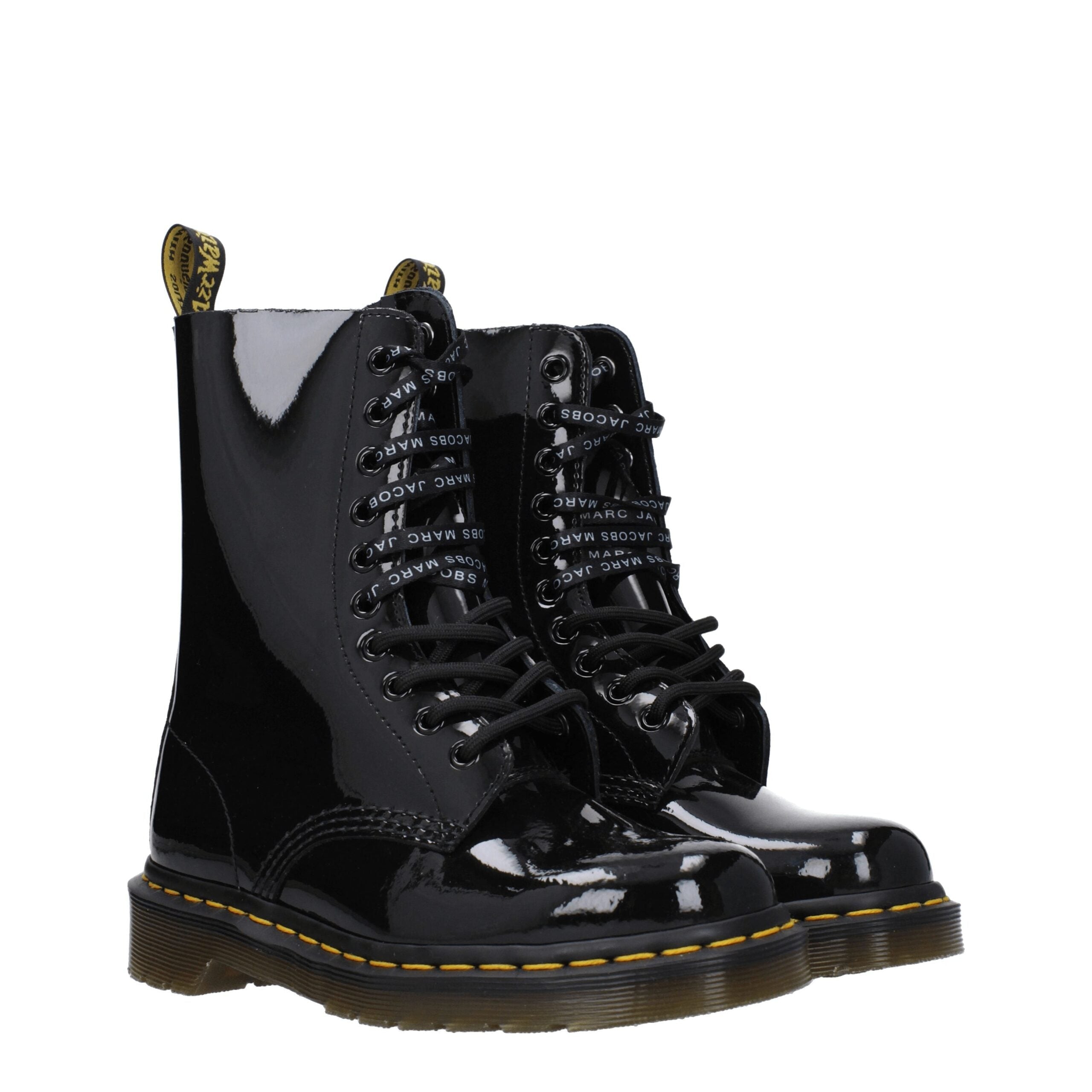 Dr. Martens Black Leather Ankle Boots LUNESCAPE
