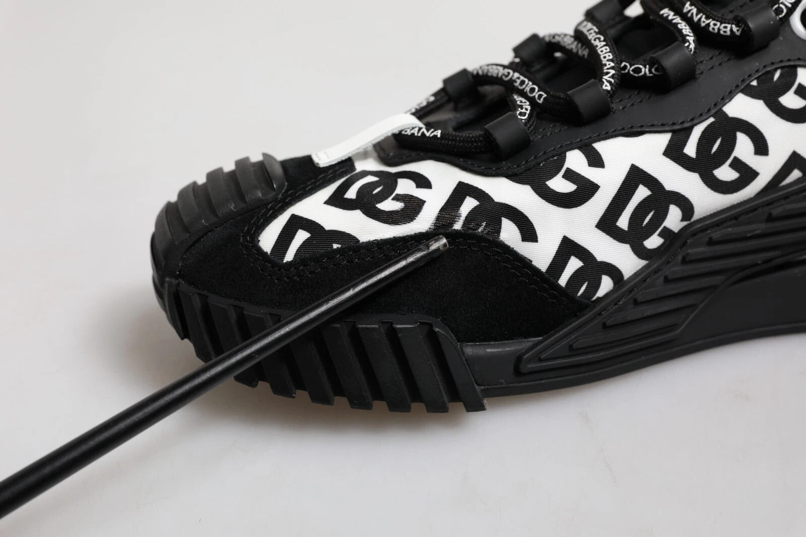 Dolce & Gabbana Black Logo Lace Up Low Top NS1 Sneakers LUNESCAPE