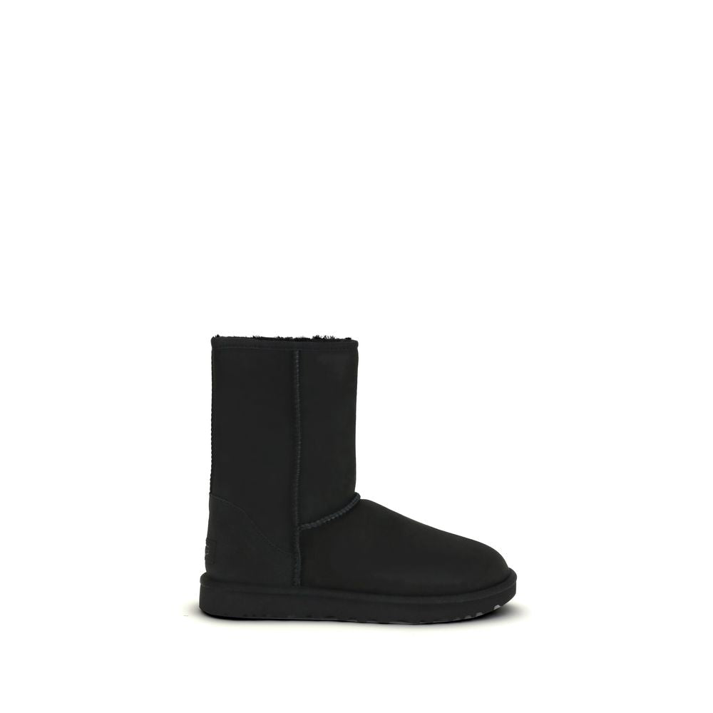 UGG Classic Short II Boots LUNESCAPE
