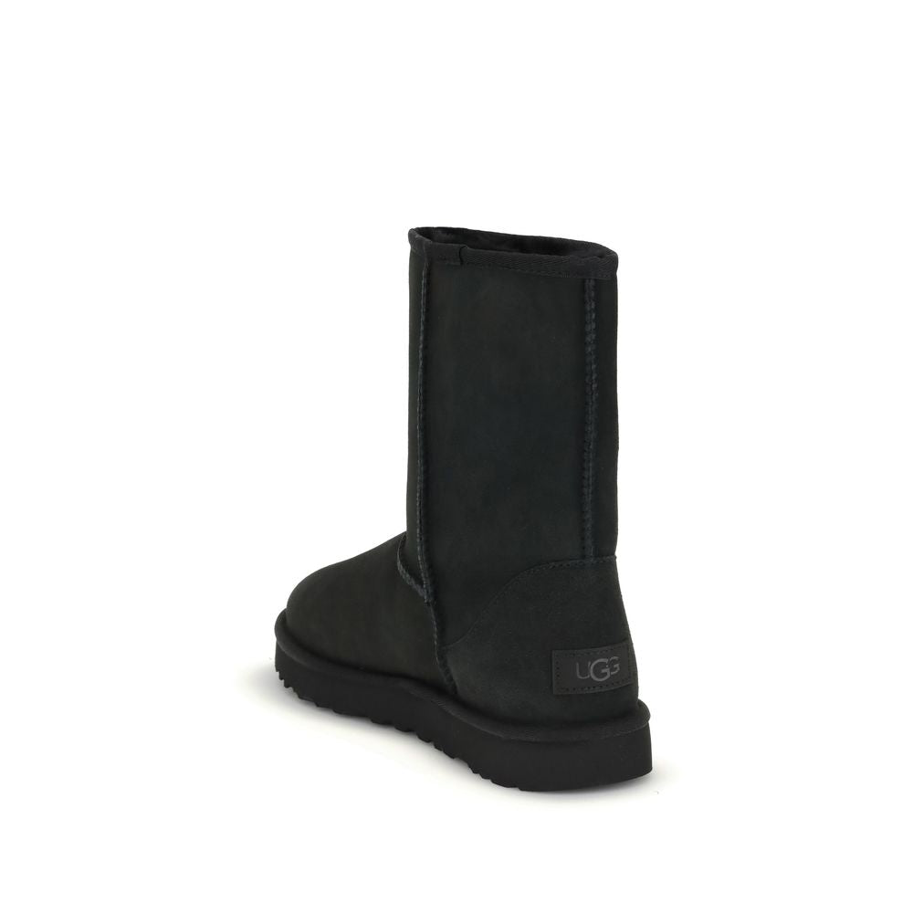 UGG Classic Short II Boots LUNESCAPE