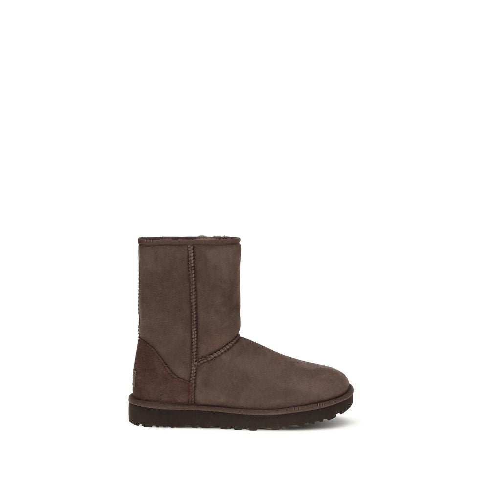 UGG Classic Short II Boots LUNESCAPE