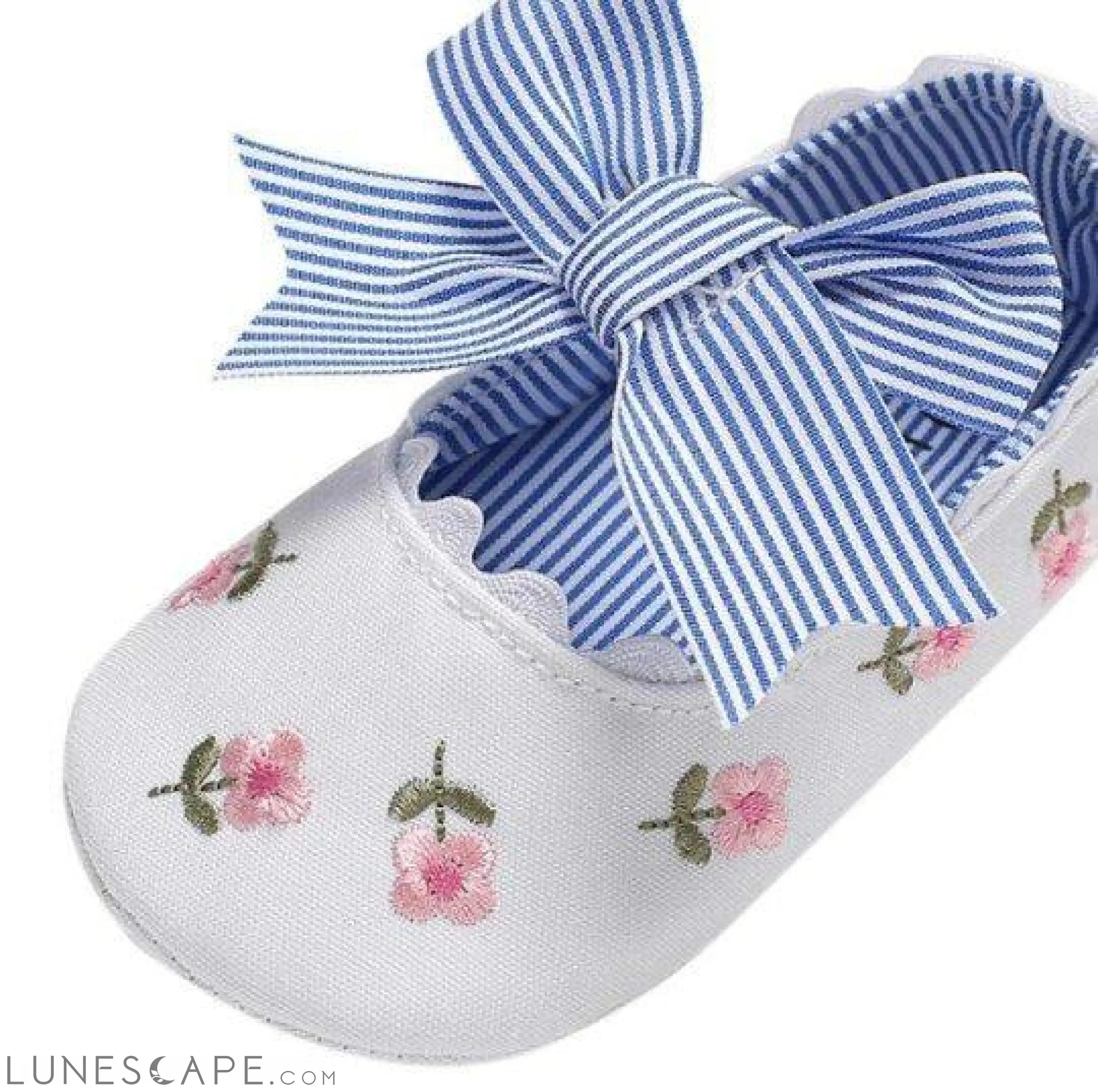 Baby's First Ballet Shoes LUNESCAPE
