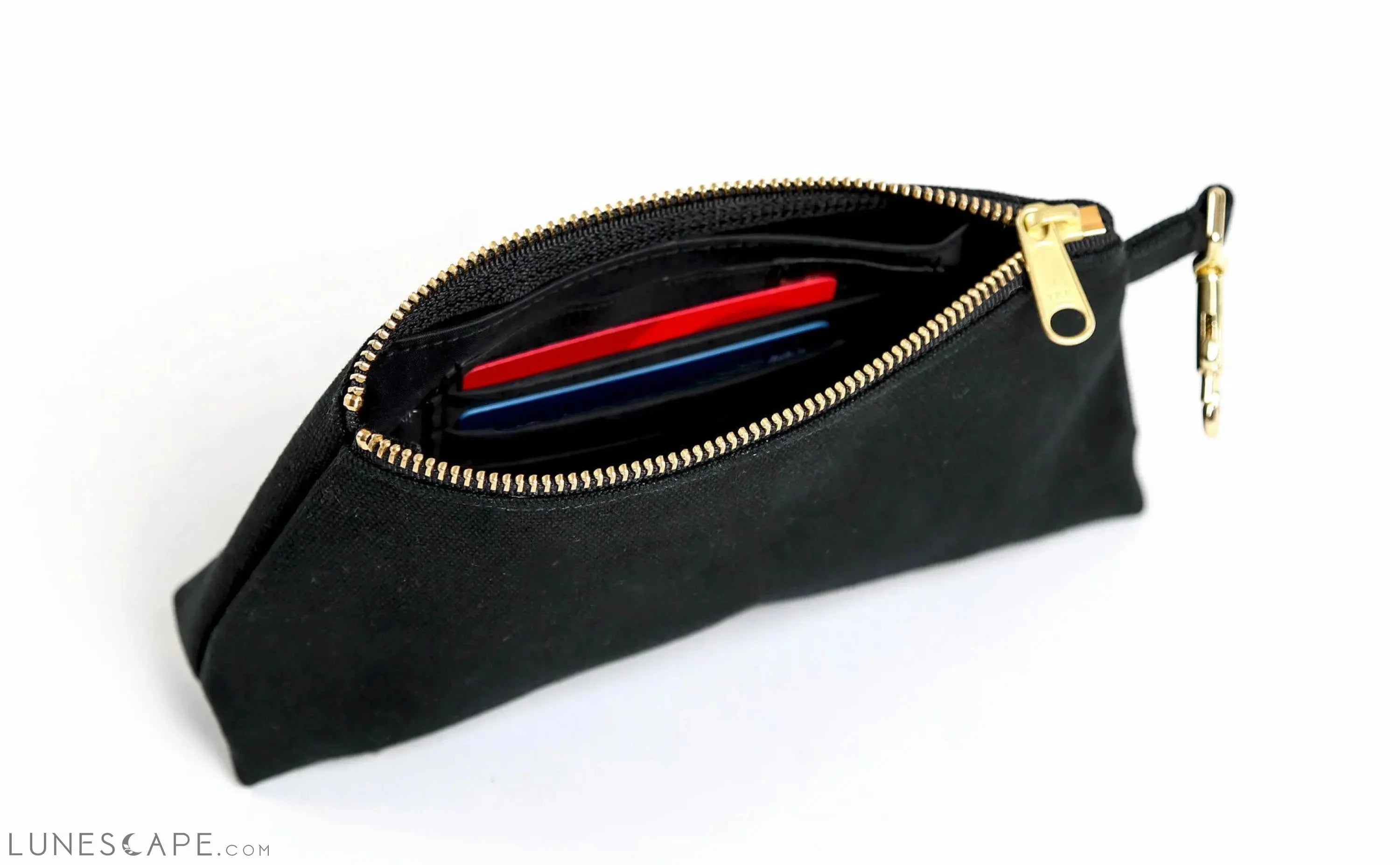Black Classic Canvas Bag LUNESCAPE