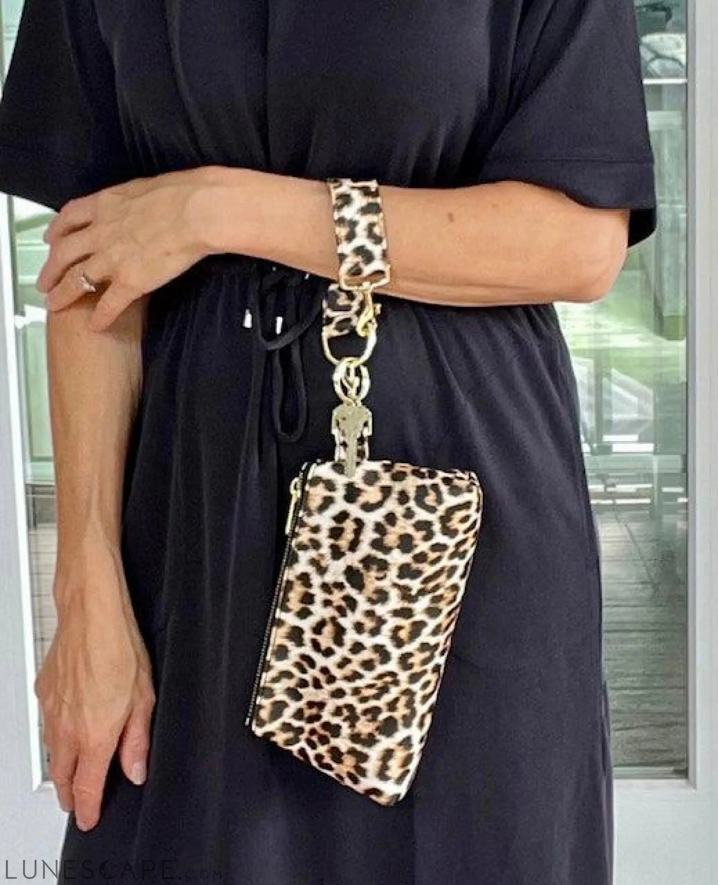 Classic Leopard Vegan Leather Bag LUNESCAPE