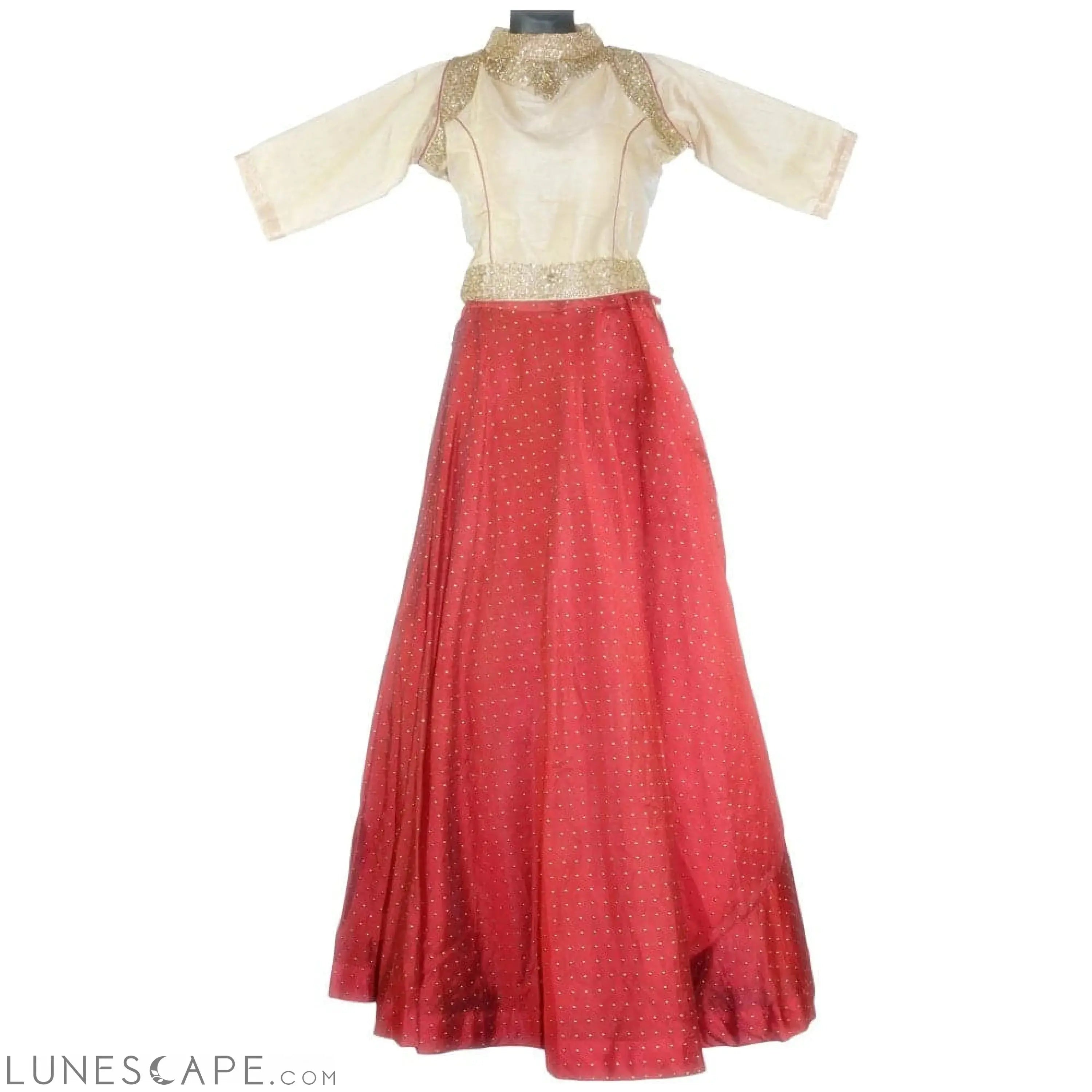Contemporary Lehenga LUNESCAPE