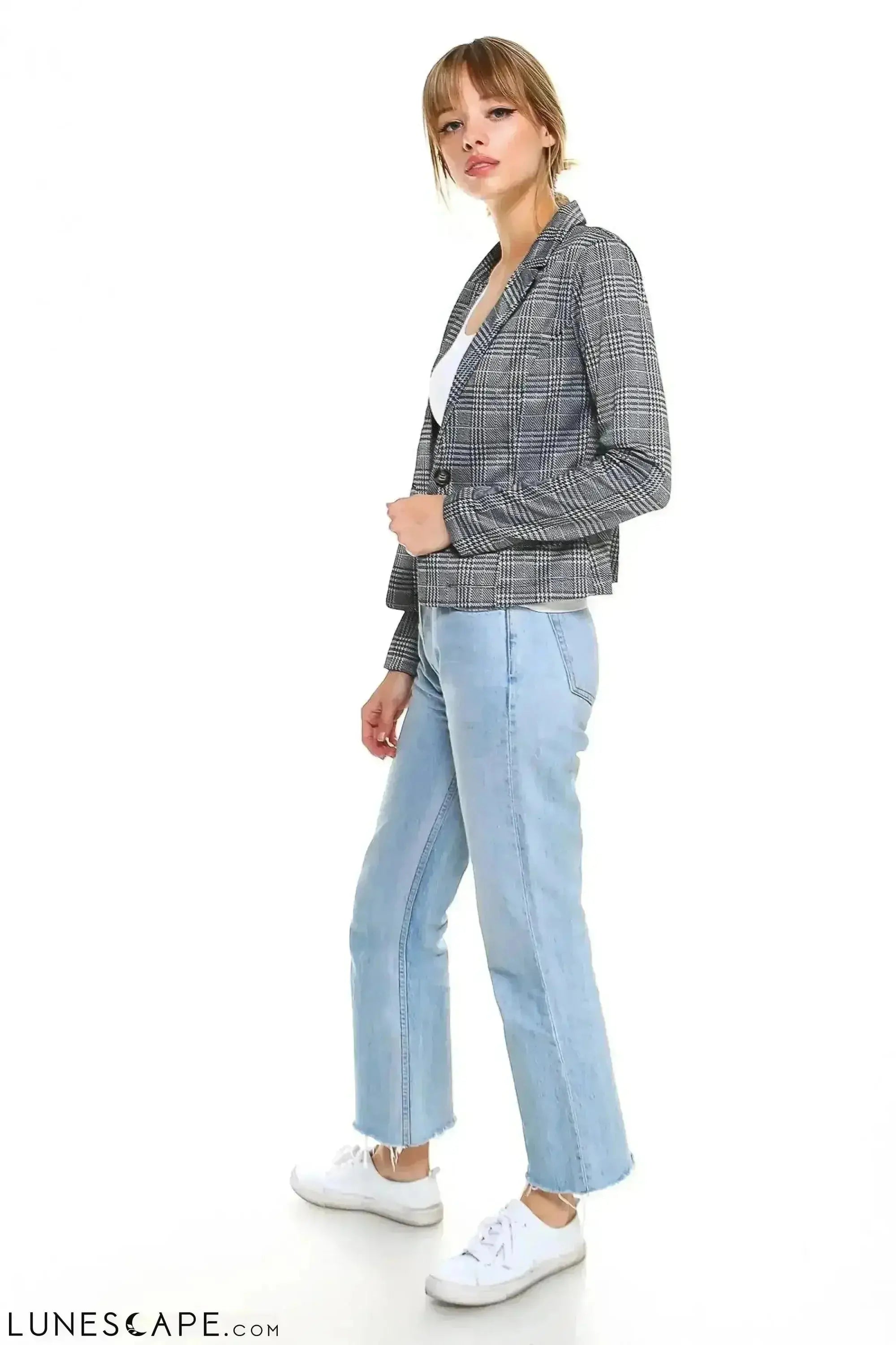 Cropped Plaid Blazer LUNESCAPE