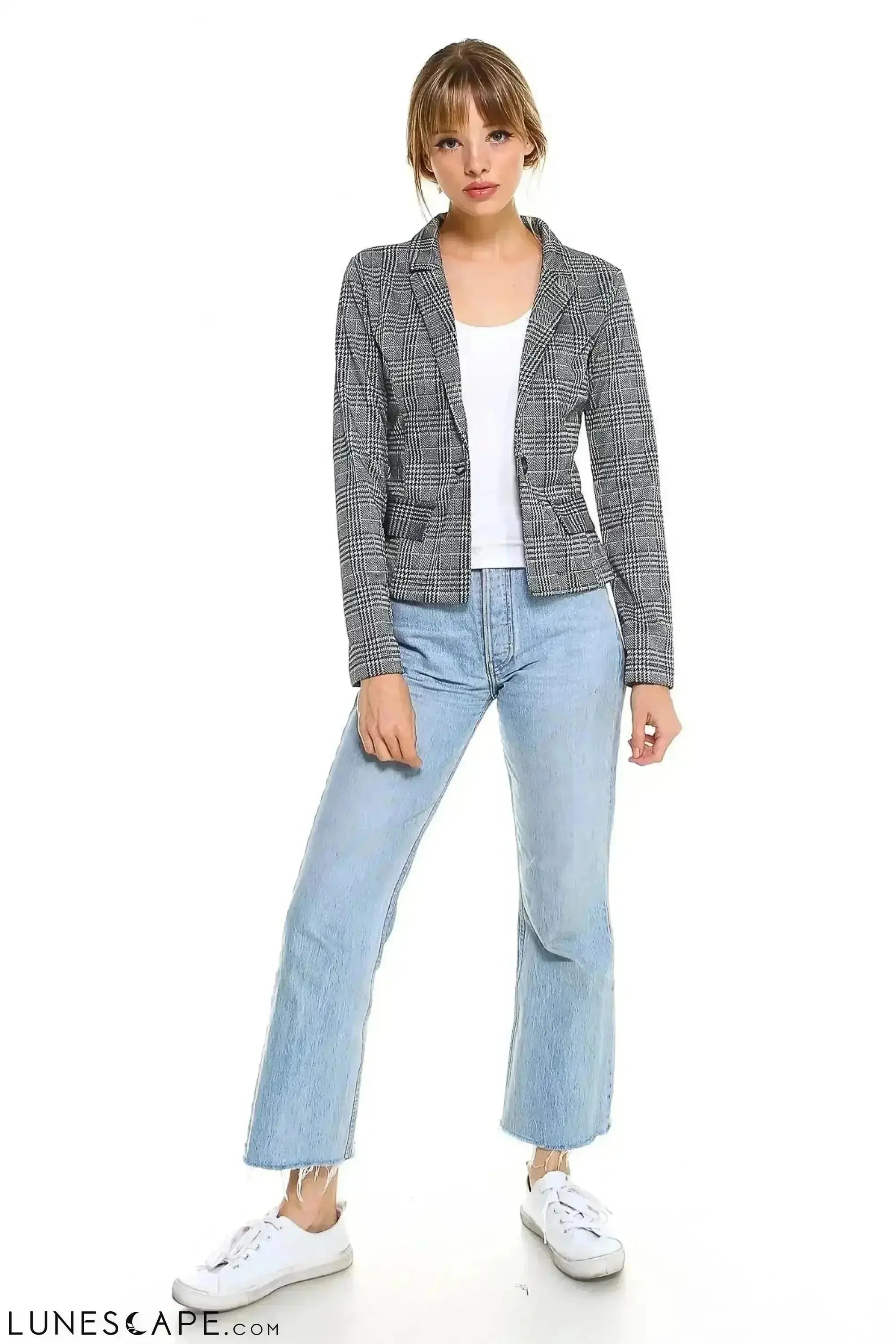 Cropped Plaid Blazer LUNESCAPE