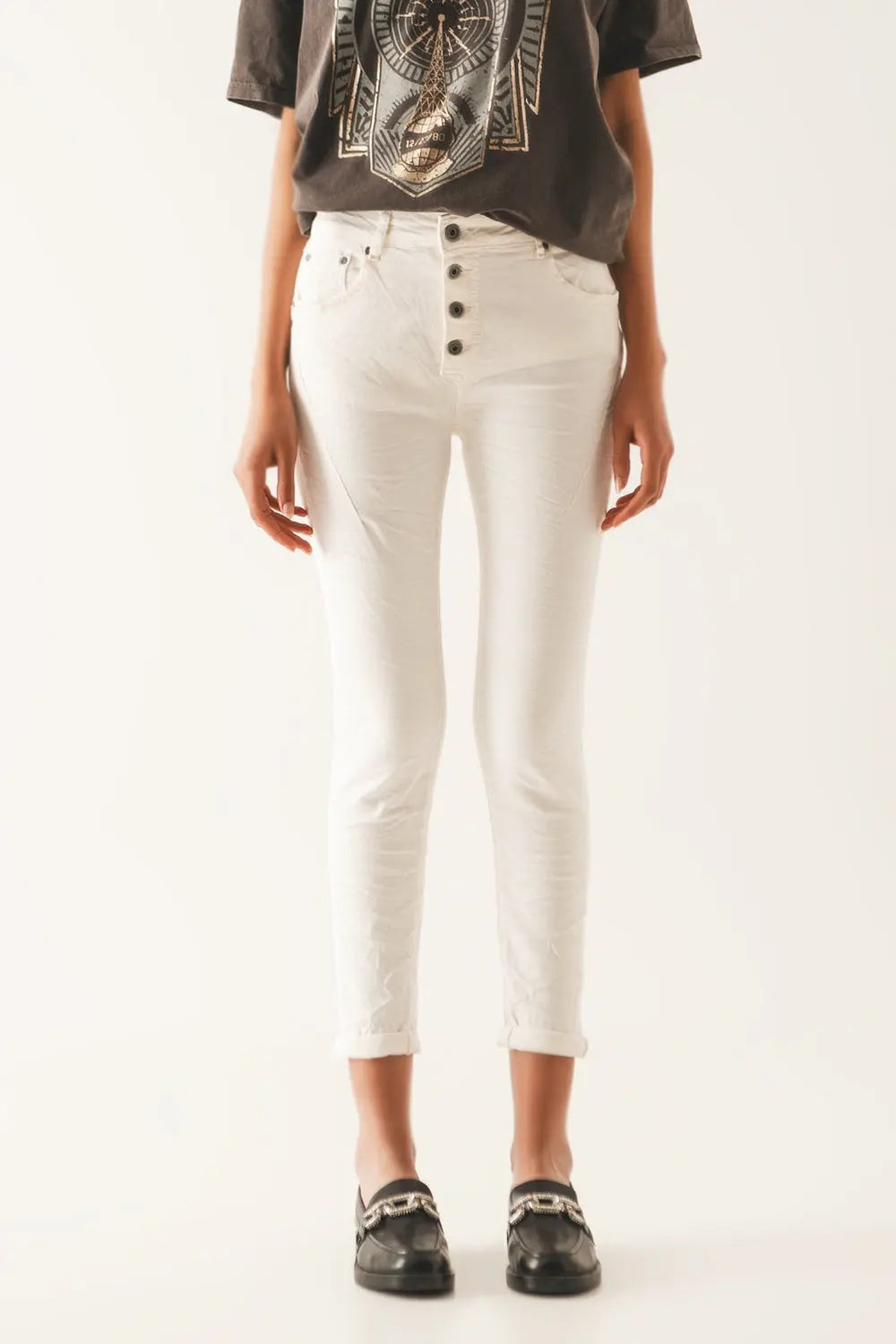 Exposed Buttons Skinny Jeans in Cream LUNESCAPE