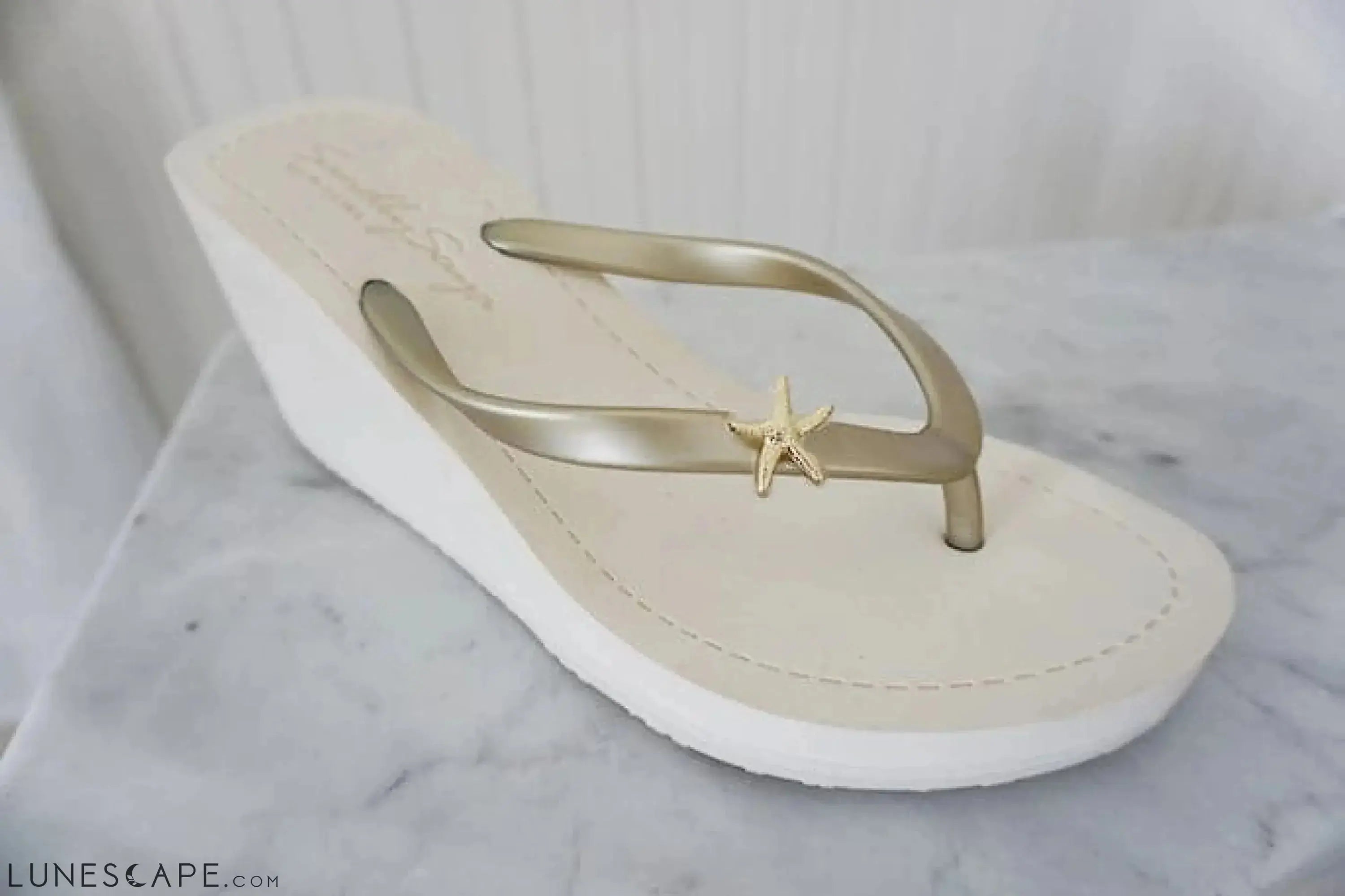 Gold Starfish - Women's High Wedge Matte LUNESCAPE