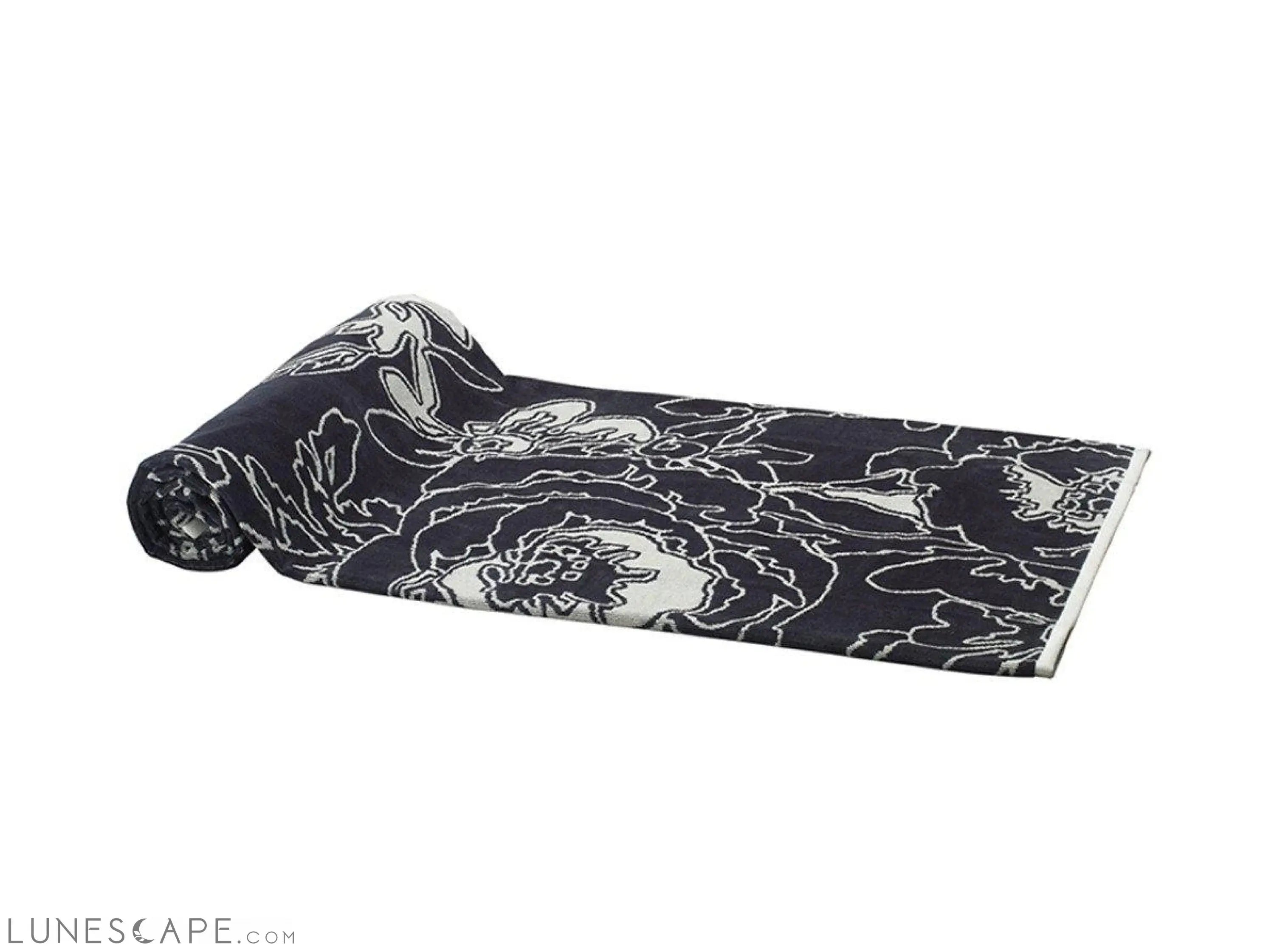 Gray Graphic Flowers Beach Towel LUNESCAPE