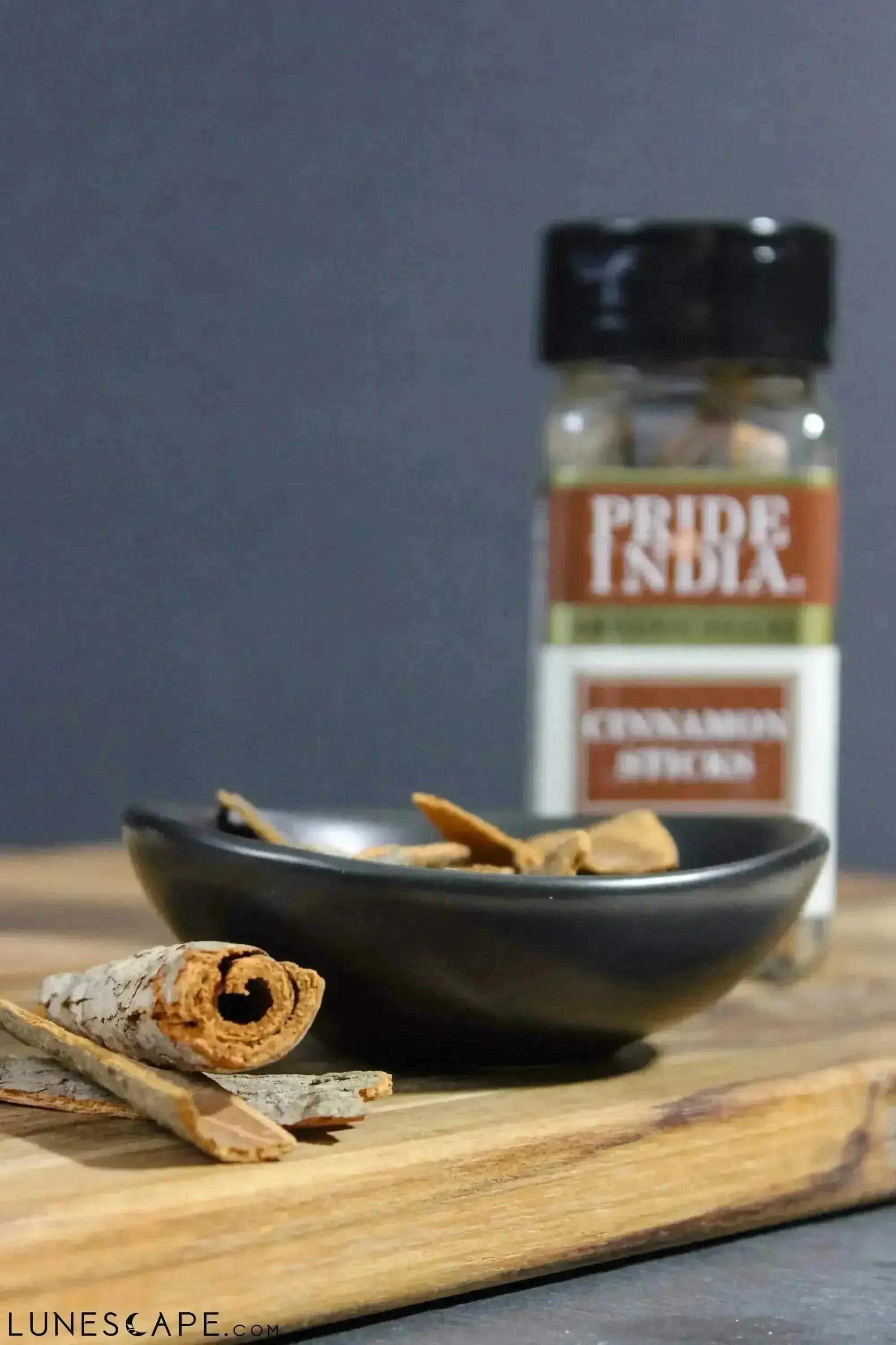 Organic Cinnamon (Indian) Bark Whole LUNESCAPE