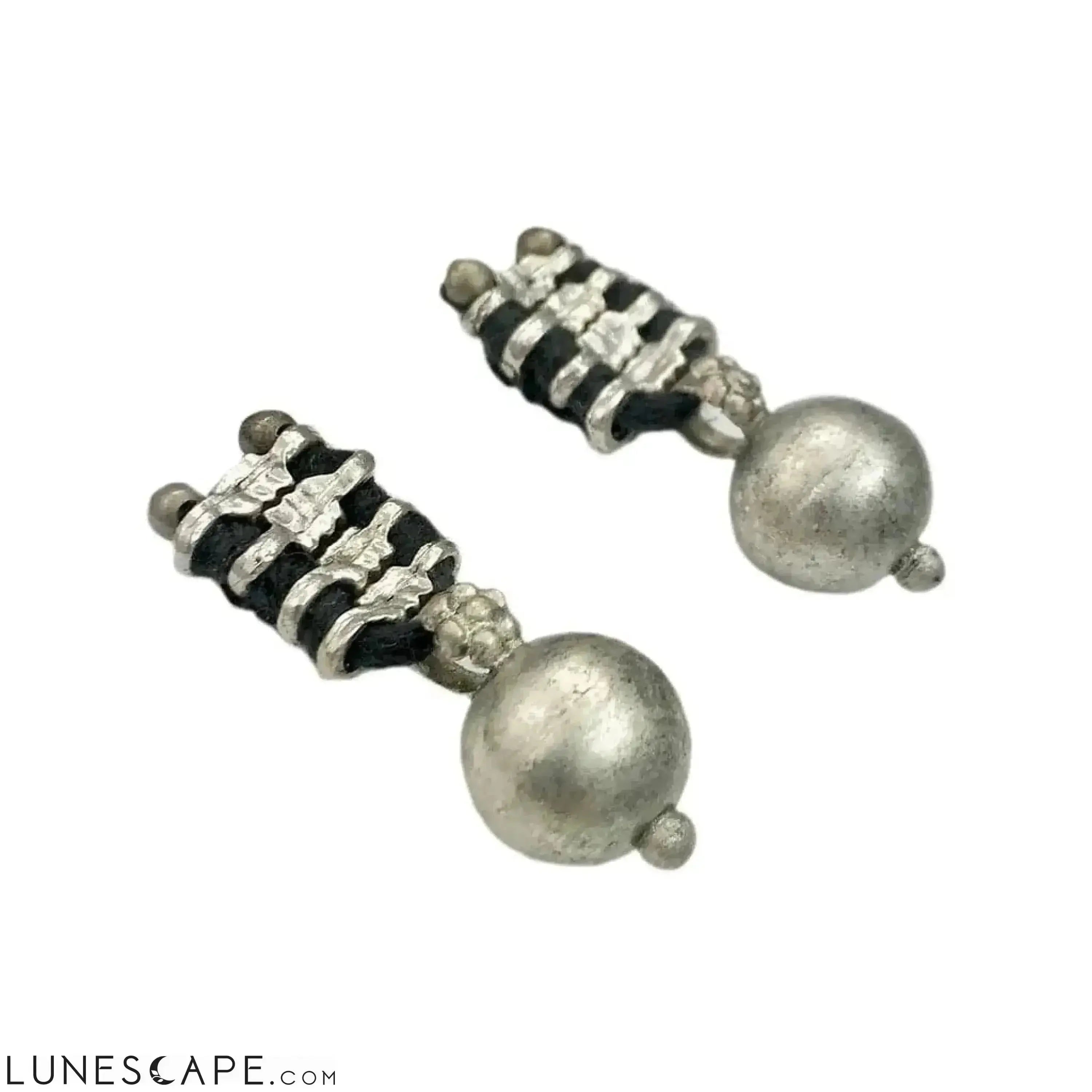 Salena Earrings LUNESCAPE