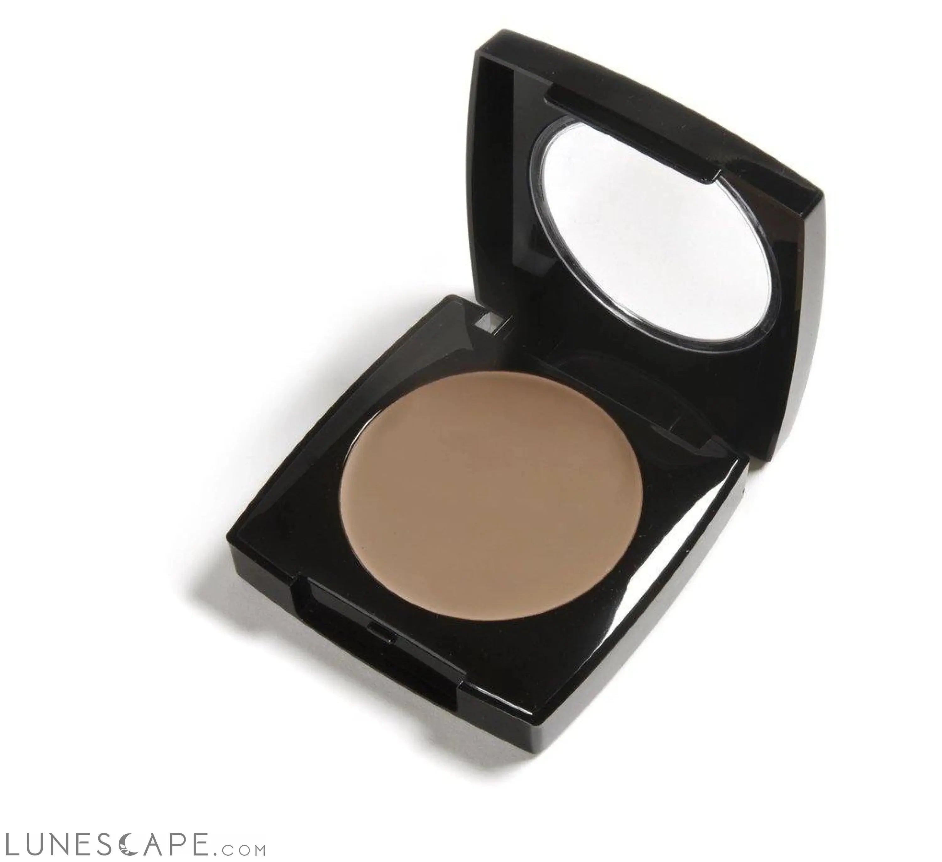 Sun Beige Mini Concealer Compact - Danyel Cosmetics LUNESCAPE