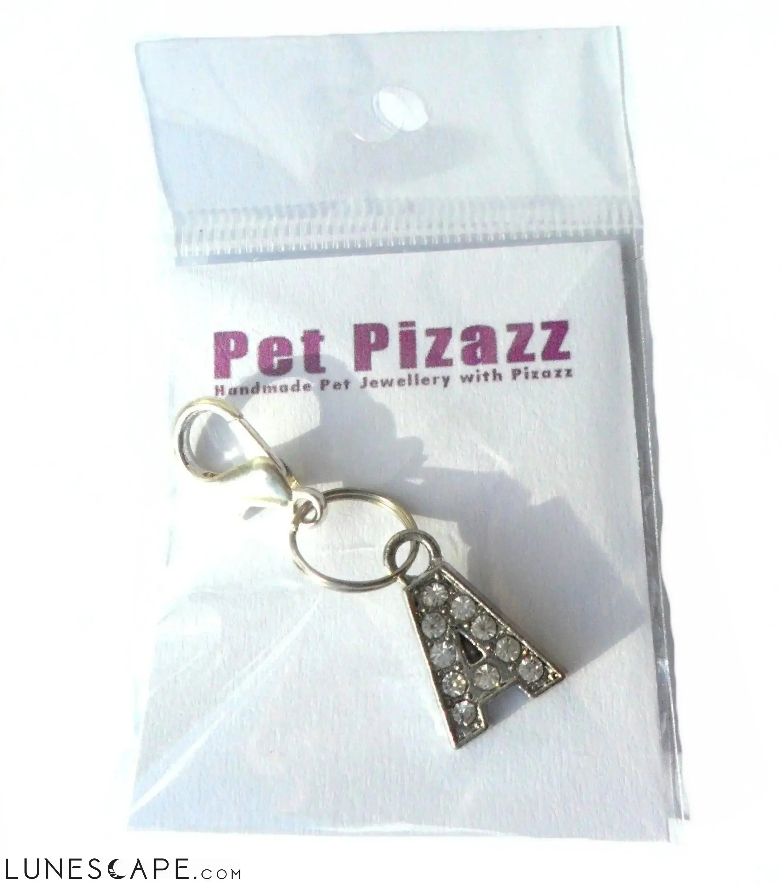 A-Z Crystal Letter Pet Charms LUNESCAPE