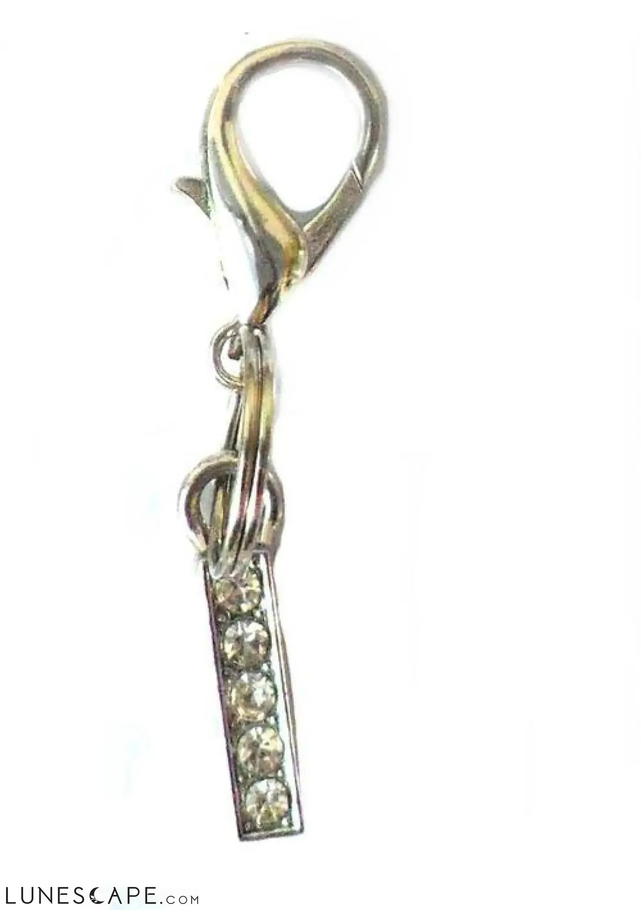 A-Z Crystal Letter Pet Charms LUNESCAPE