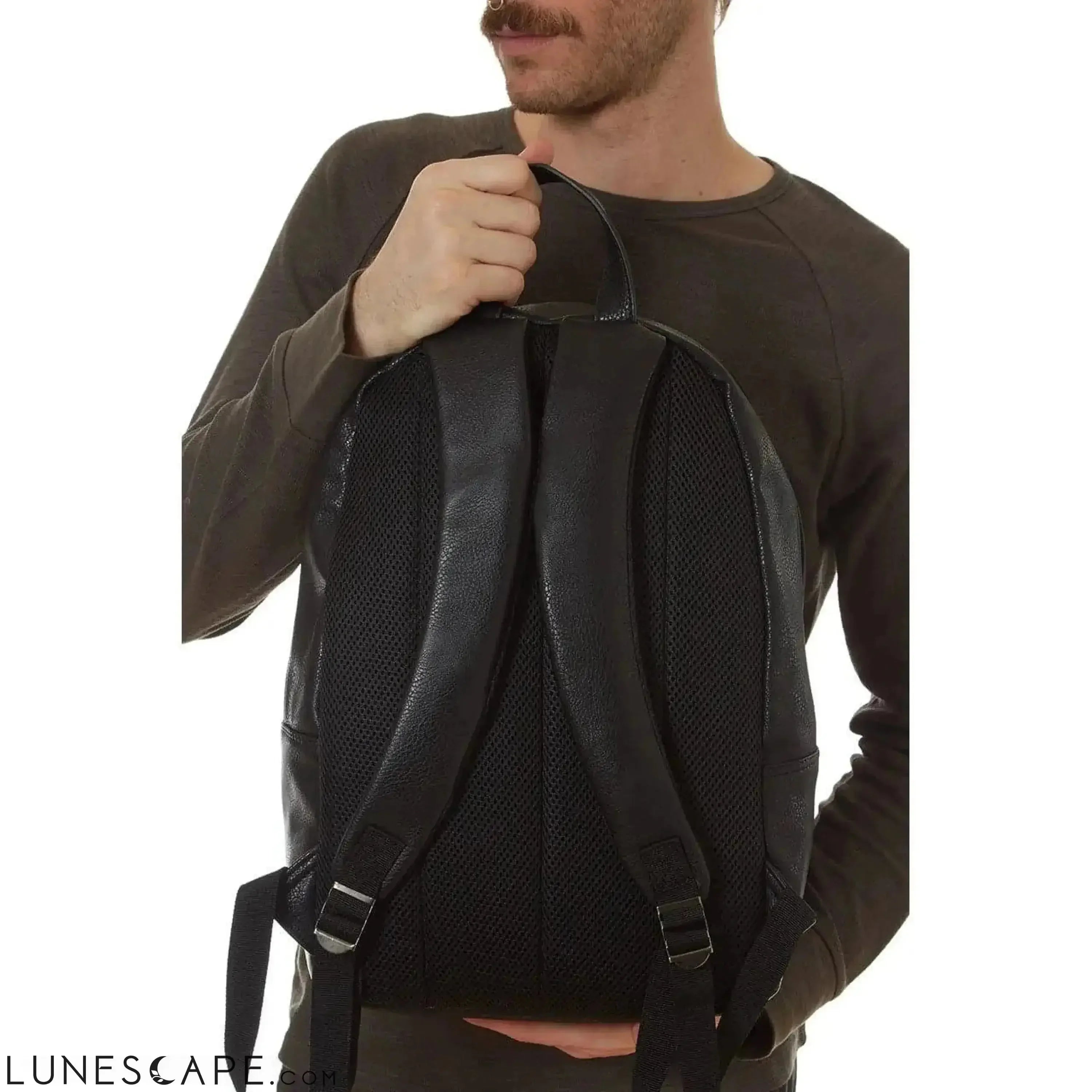 Adventure Backpack in Vegan Leather LUNESCAPE