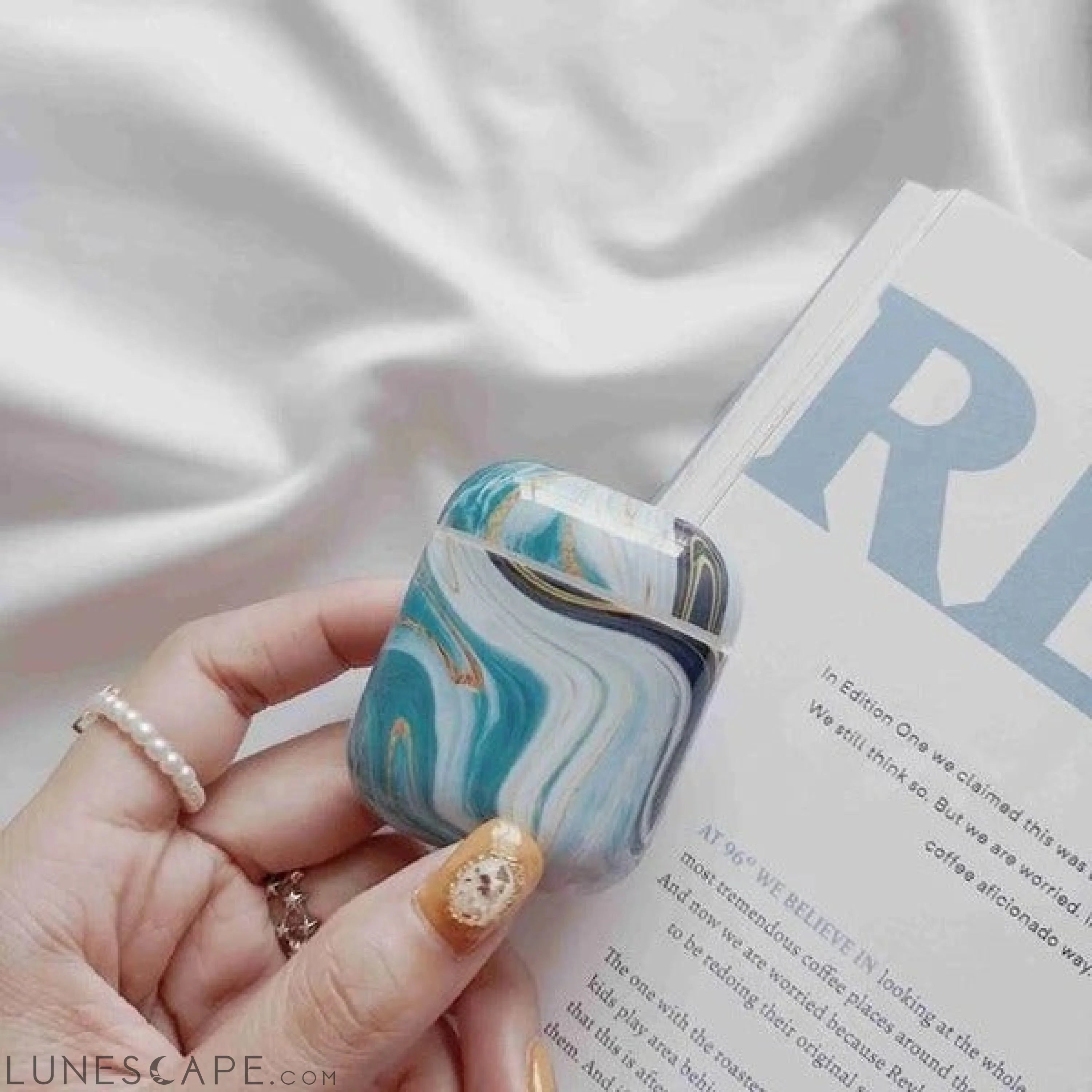 AirPods Colorful Marble Shockproof Case Cover LUNESCAPE