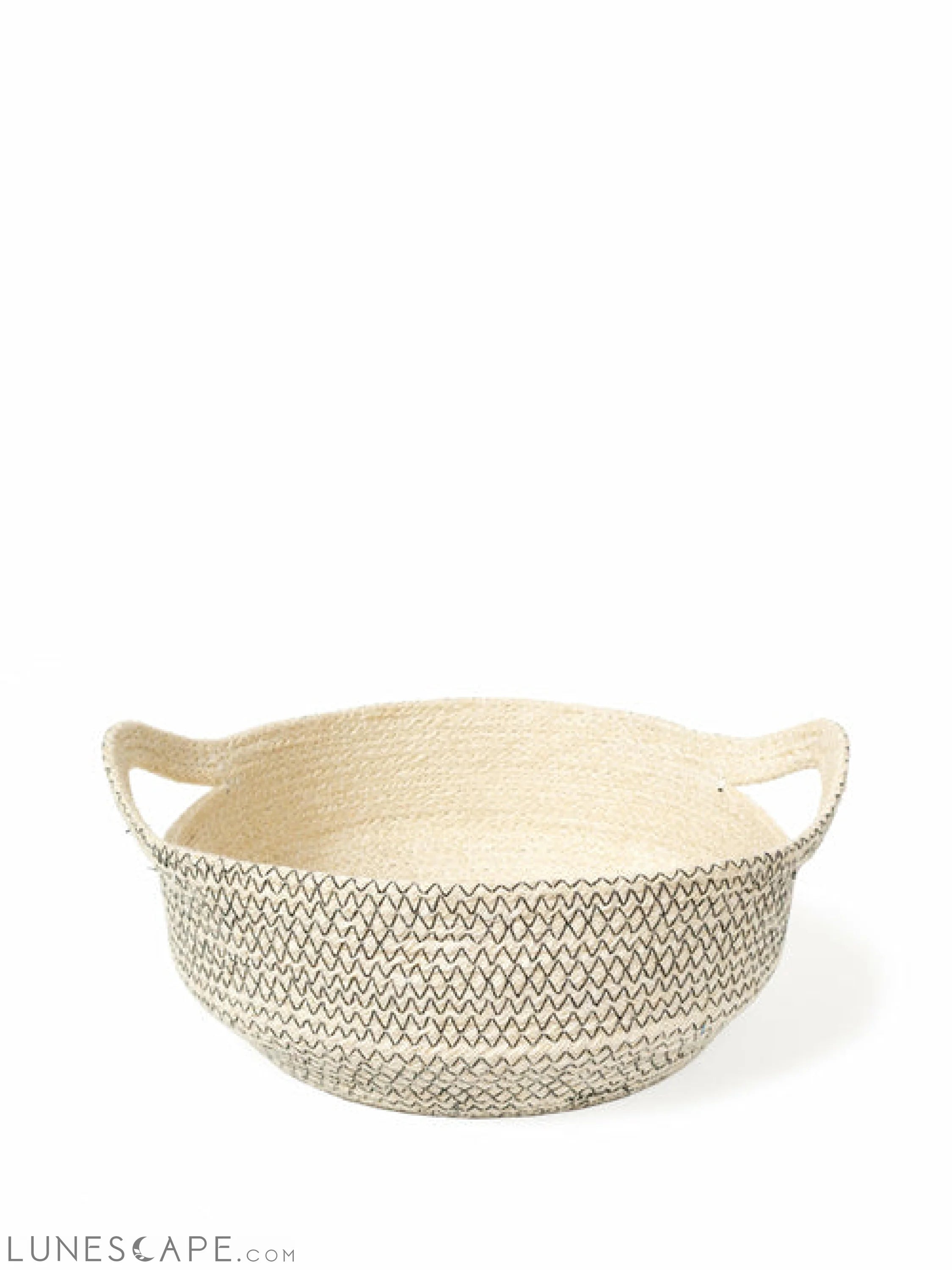 Amari Fruit Bowl - Black LUNESCAPE