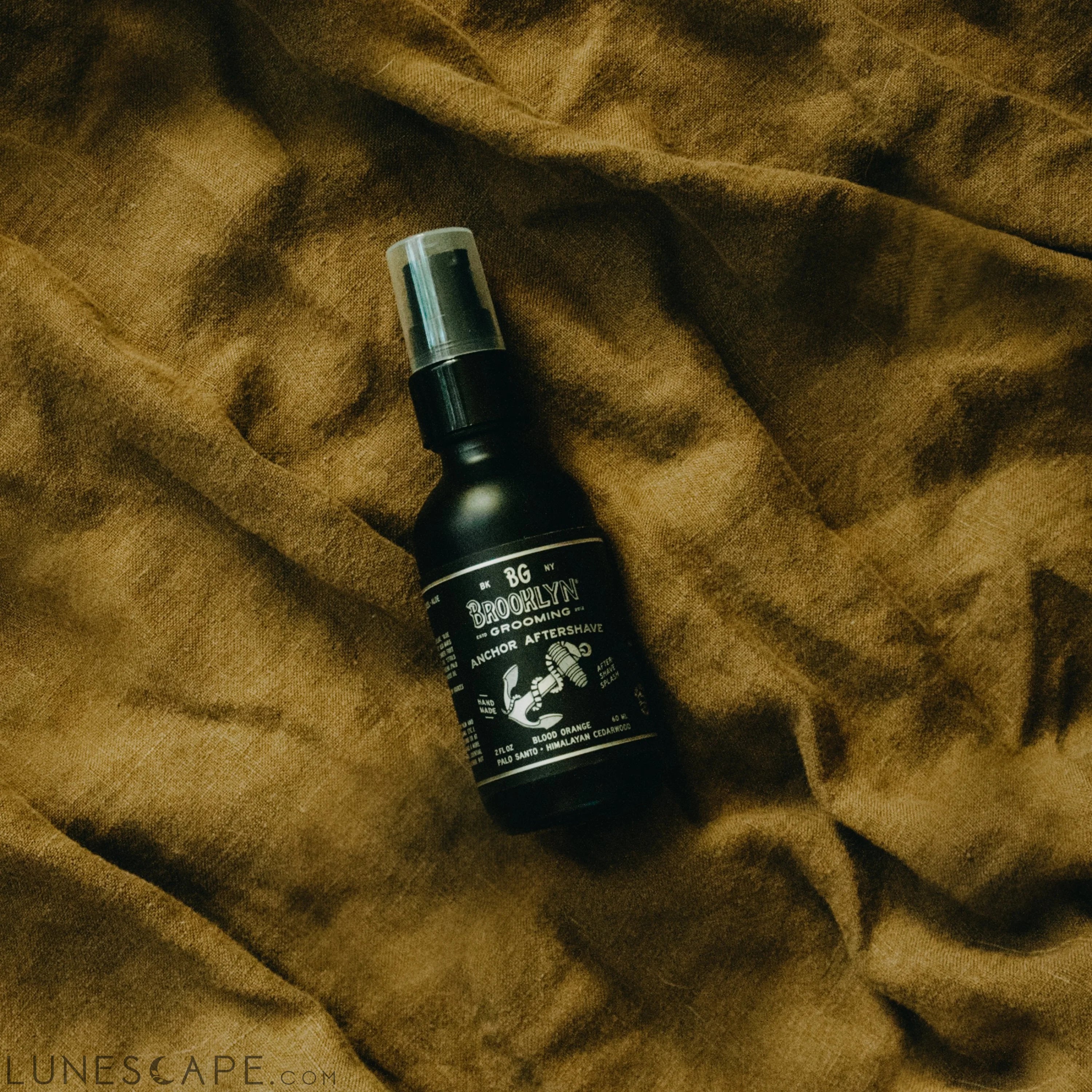 Anchor Aftershave LUNESCAPE